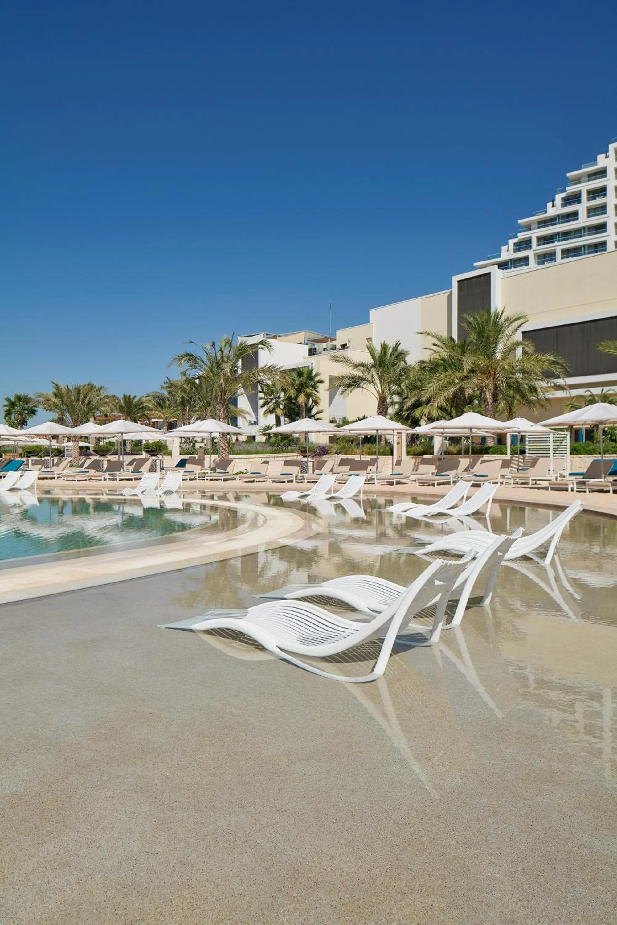 Swimming pool in City of Dreams Mediterranean - Integrated Resort, Casino & Entertainment