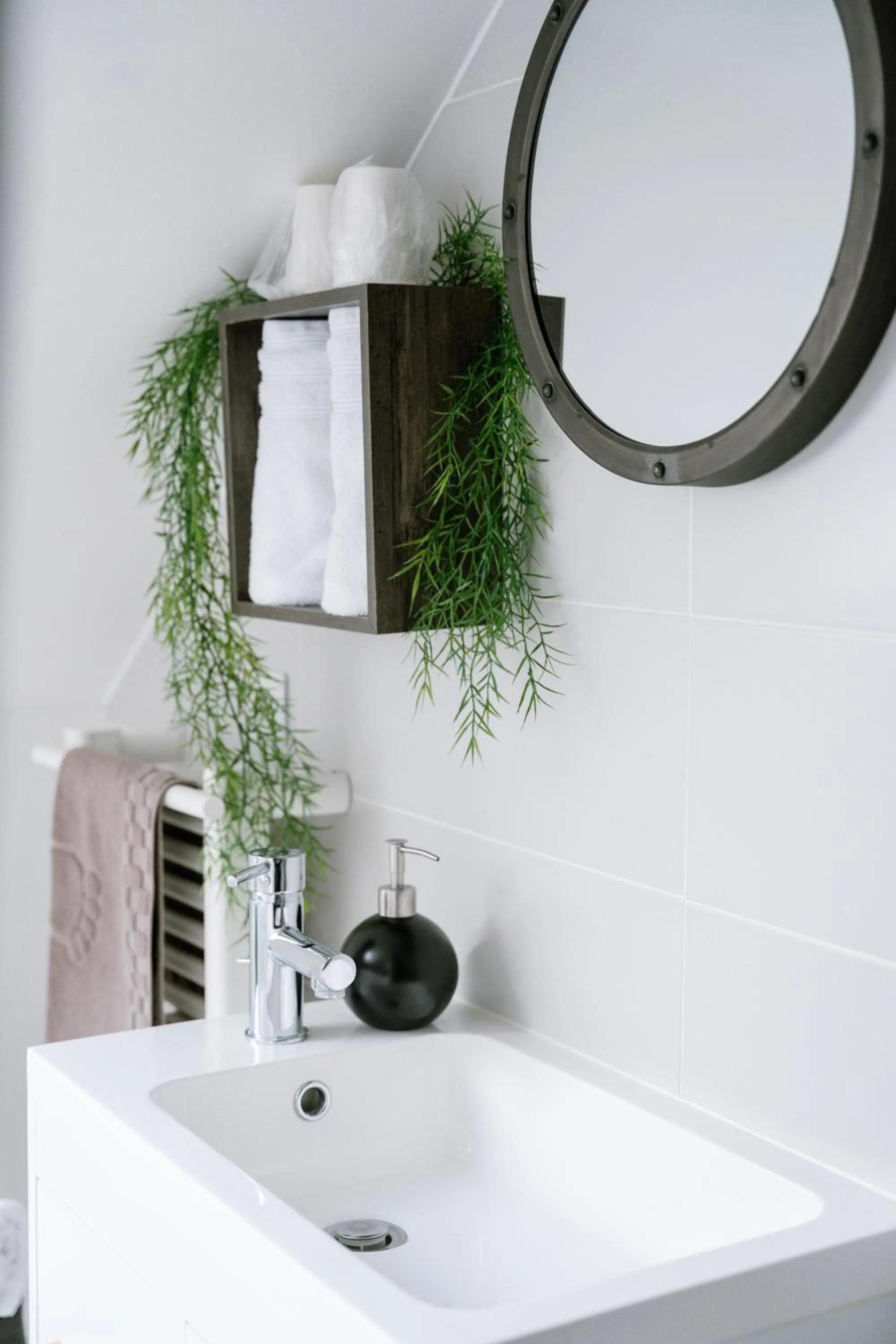 Bathroom in Les Glycines de Monchy- Chambres d'hôtes