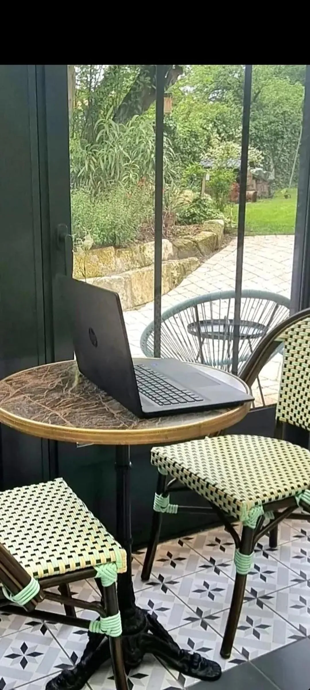 Garden in Les Glycines de Monchy- Chambres d'hôtes