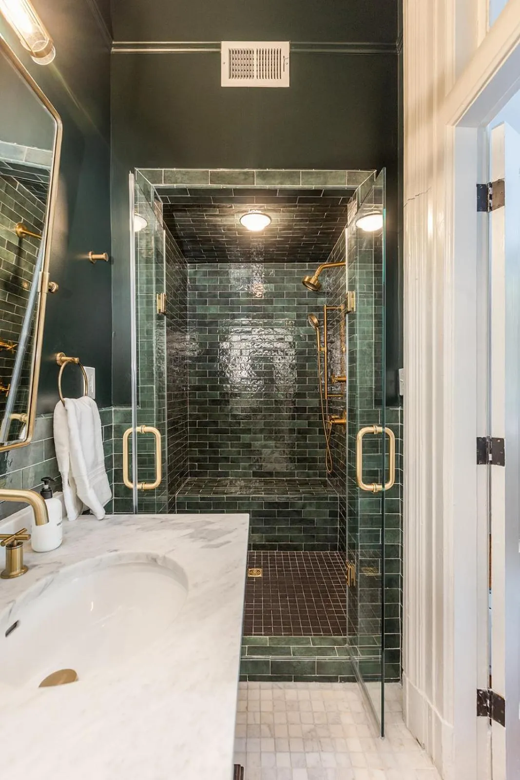 Shower in Bellwether House