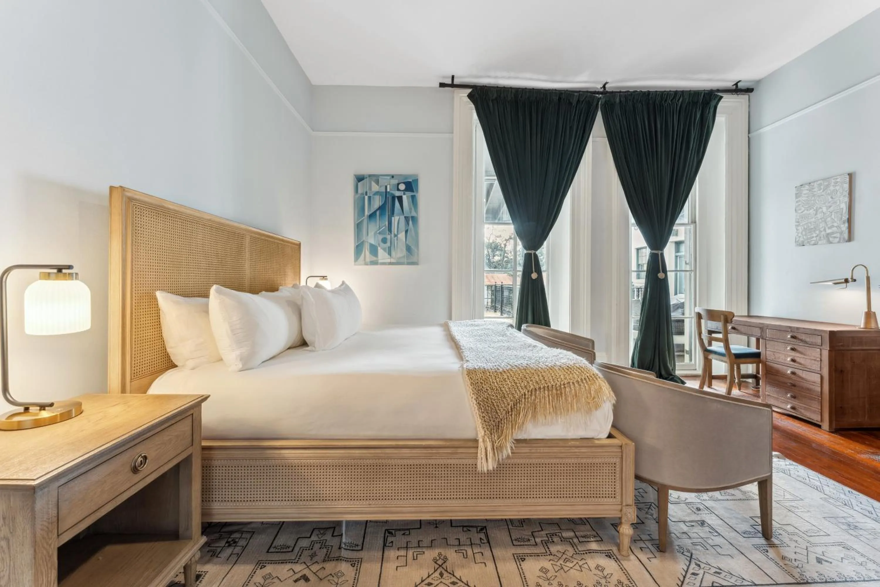 Photo of the whole room, Bed in Bellwether House