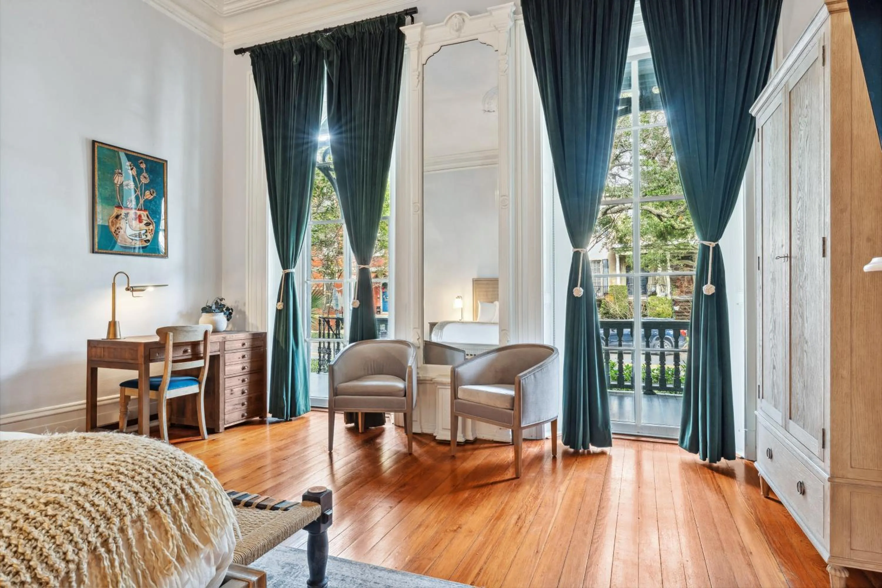 Photo of the whole room in Bellwether House