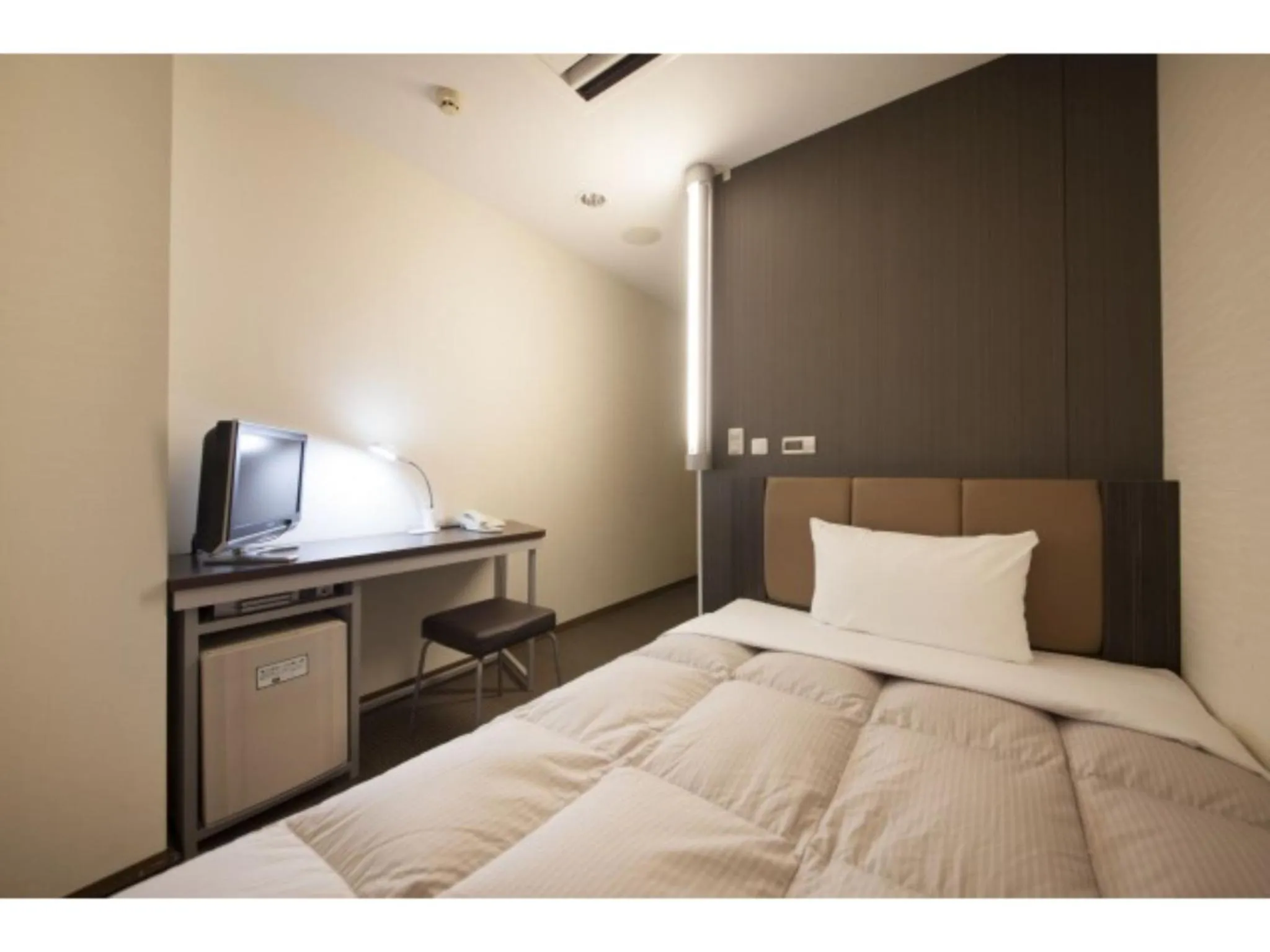 Bed in R&B Hotel Otsuka Eki Kitaguchi - Vacation STAY 40485v