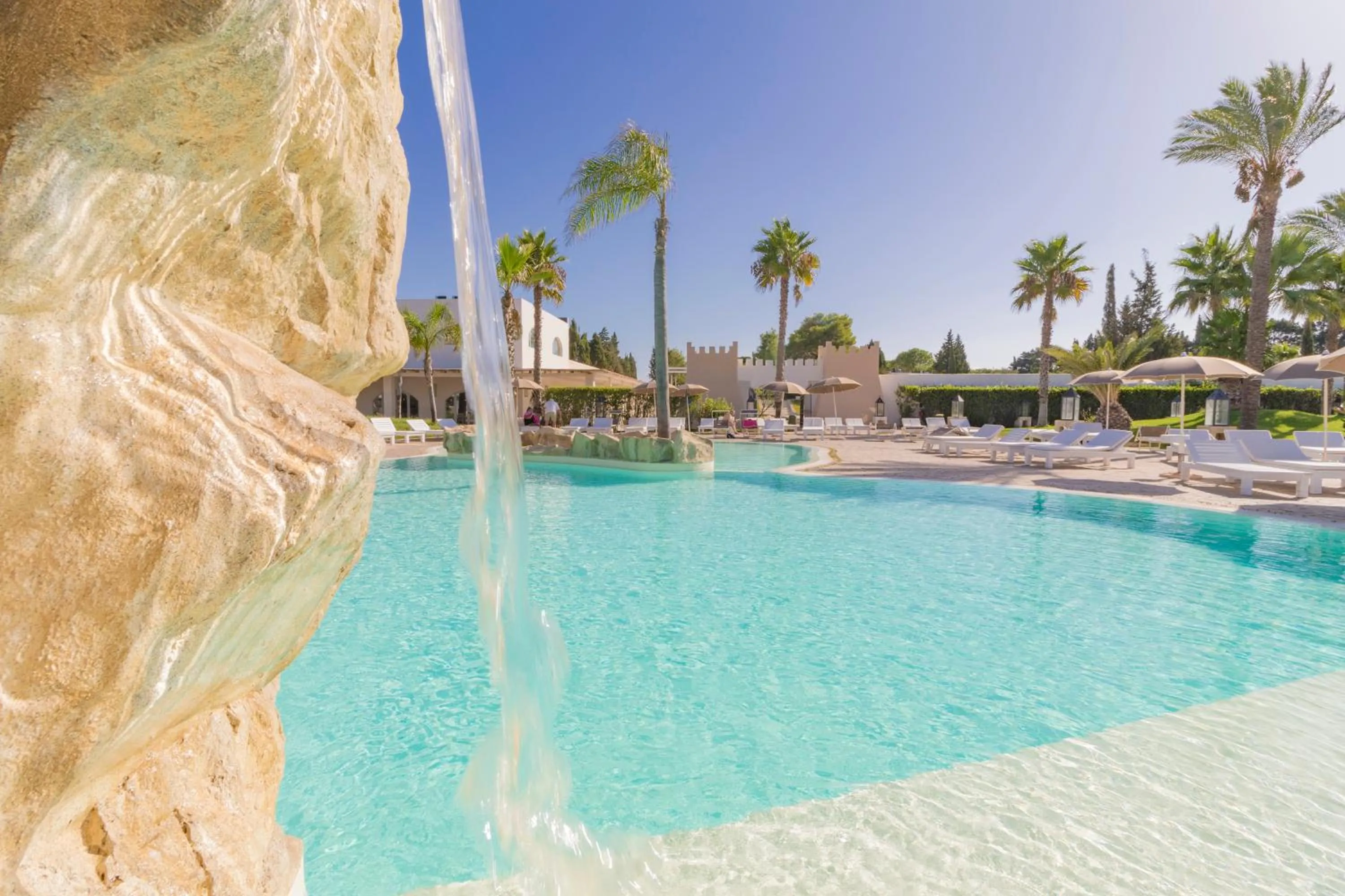 Swimming pool in HOTEL BARONE DI MARE