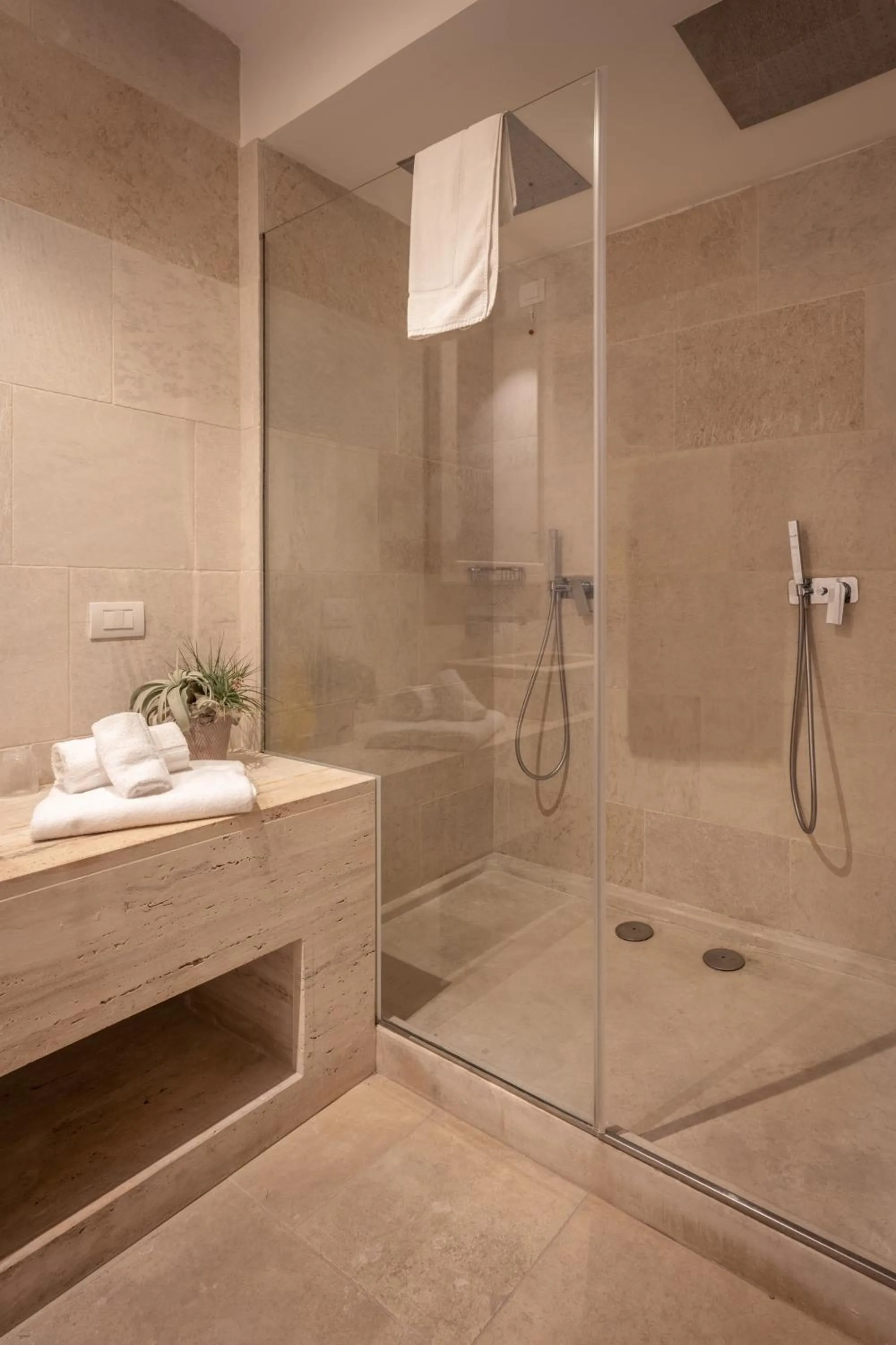 HOTEL BARONE DI MARE