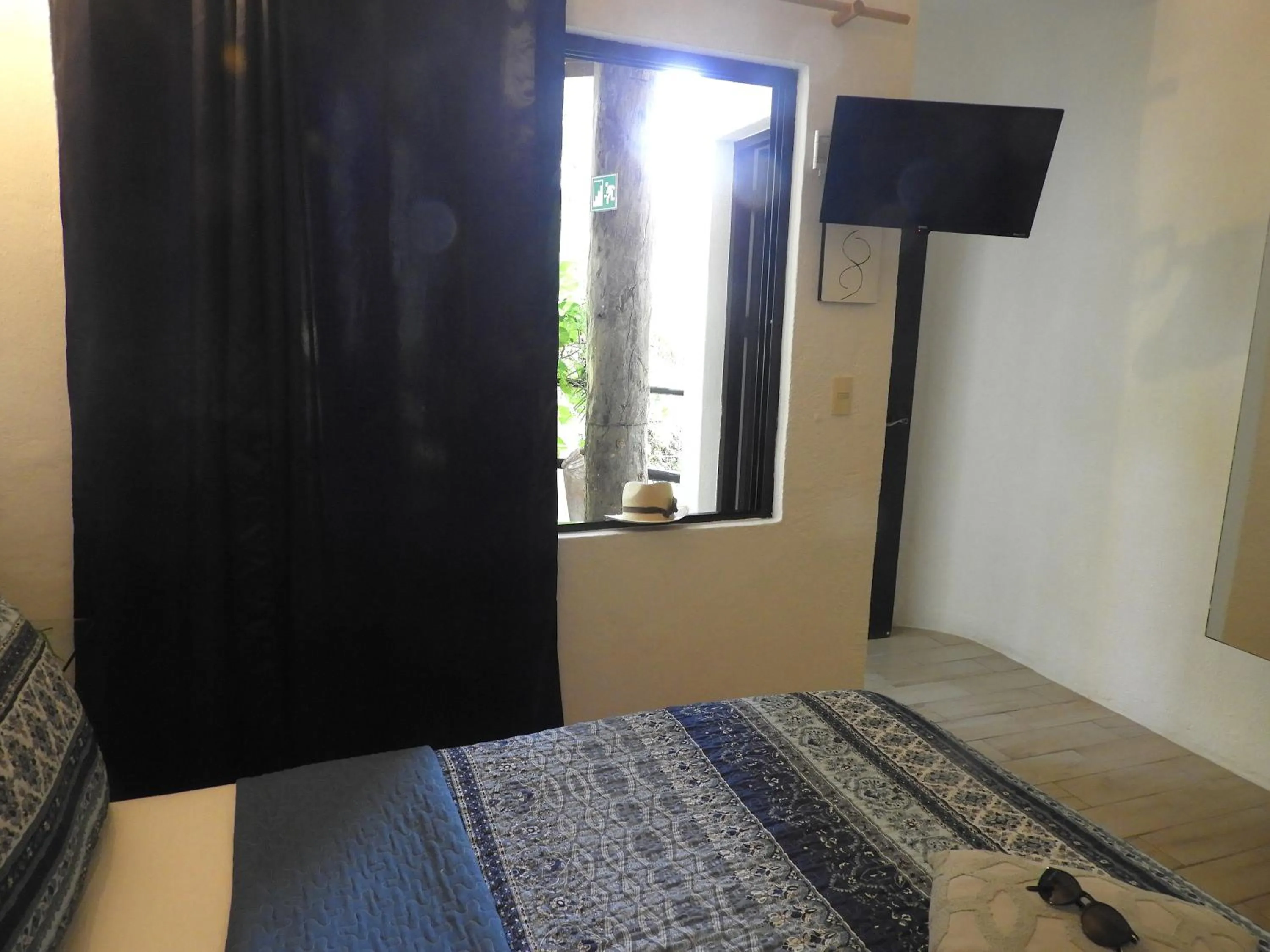 Photo of the whole room, Bed in Kinbe Hotel Boutique