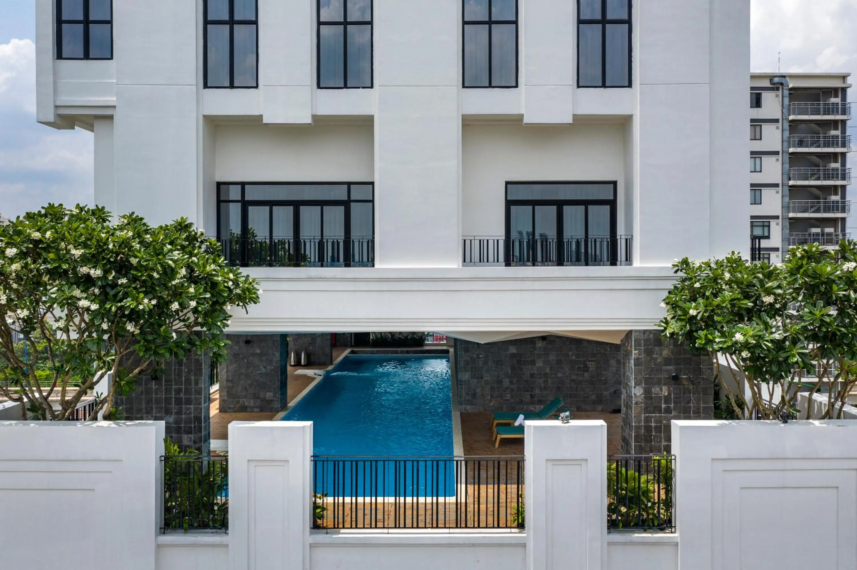 Swimming pool in Amanaki Thao Dien