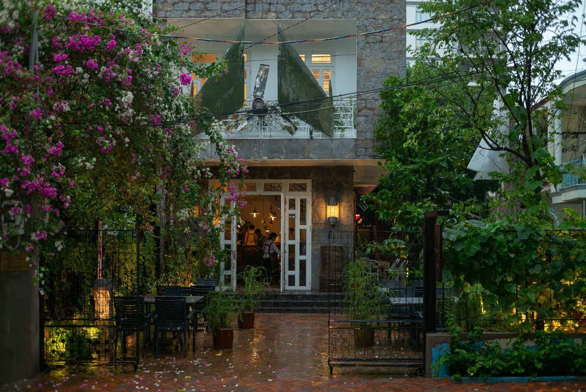 Restaurant/places to eat in Amanaki Thao Dien