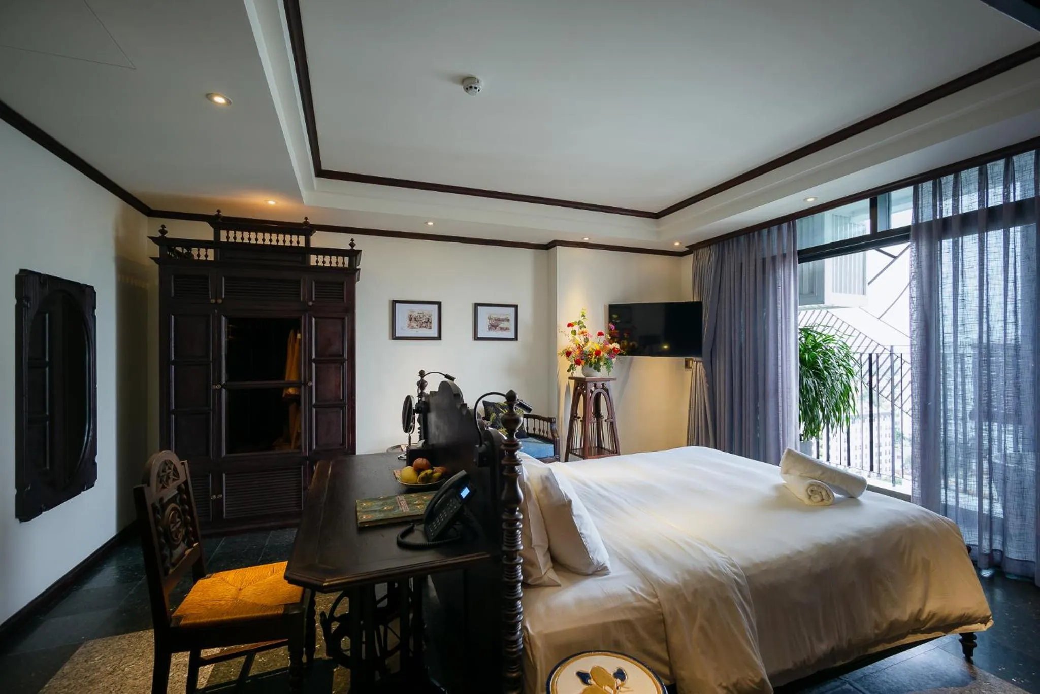 Photo of the whole room, Bed in Amanaki Thao Dien