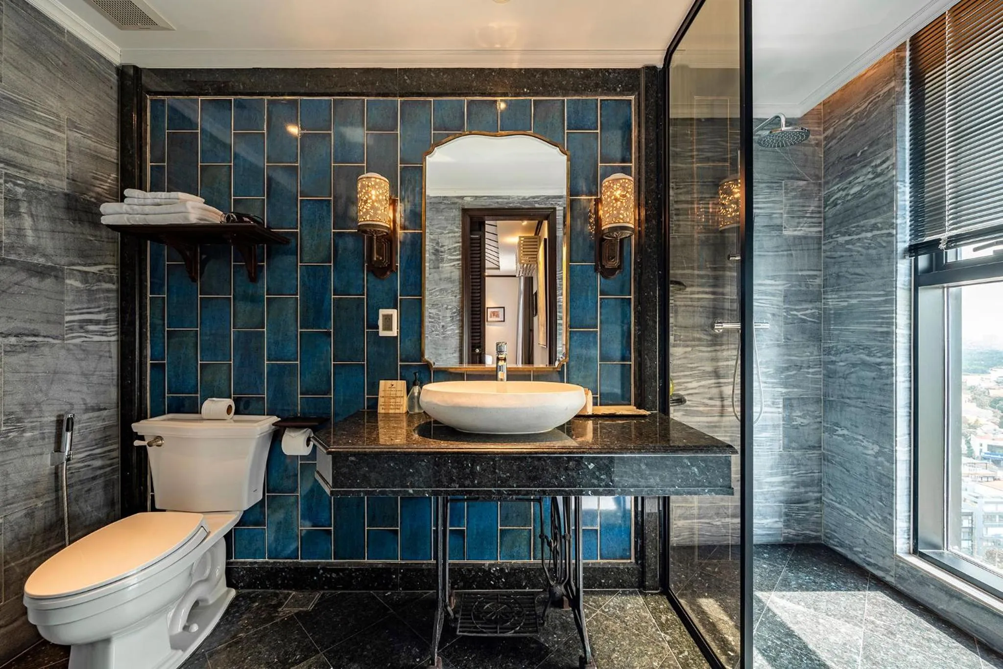 Toilet in Amanaki Thao Dien