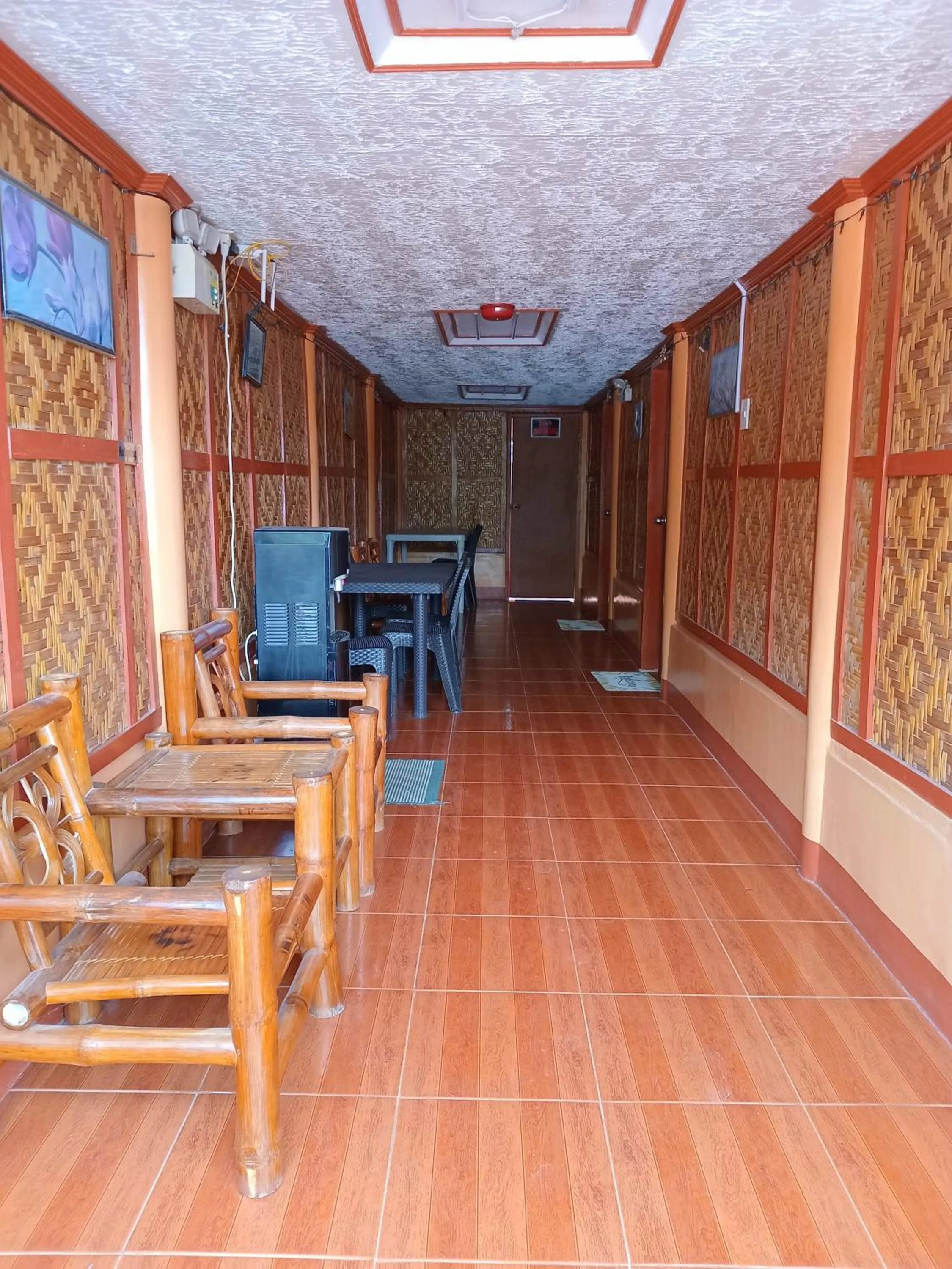 JayDin Travellers Inn