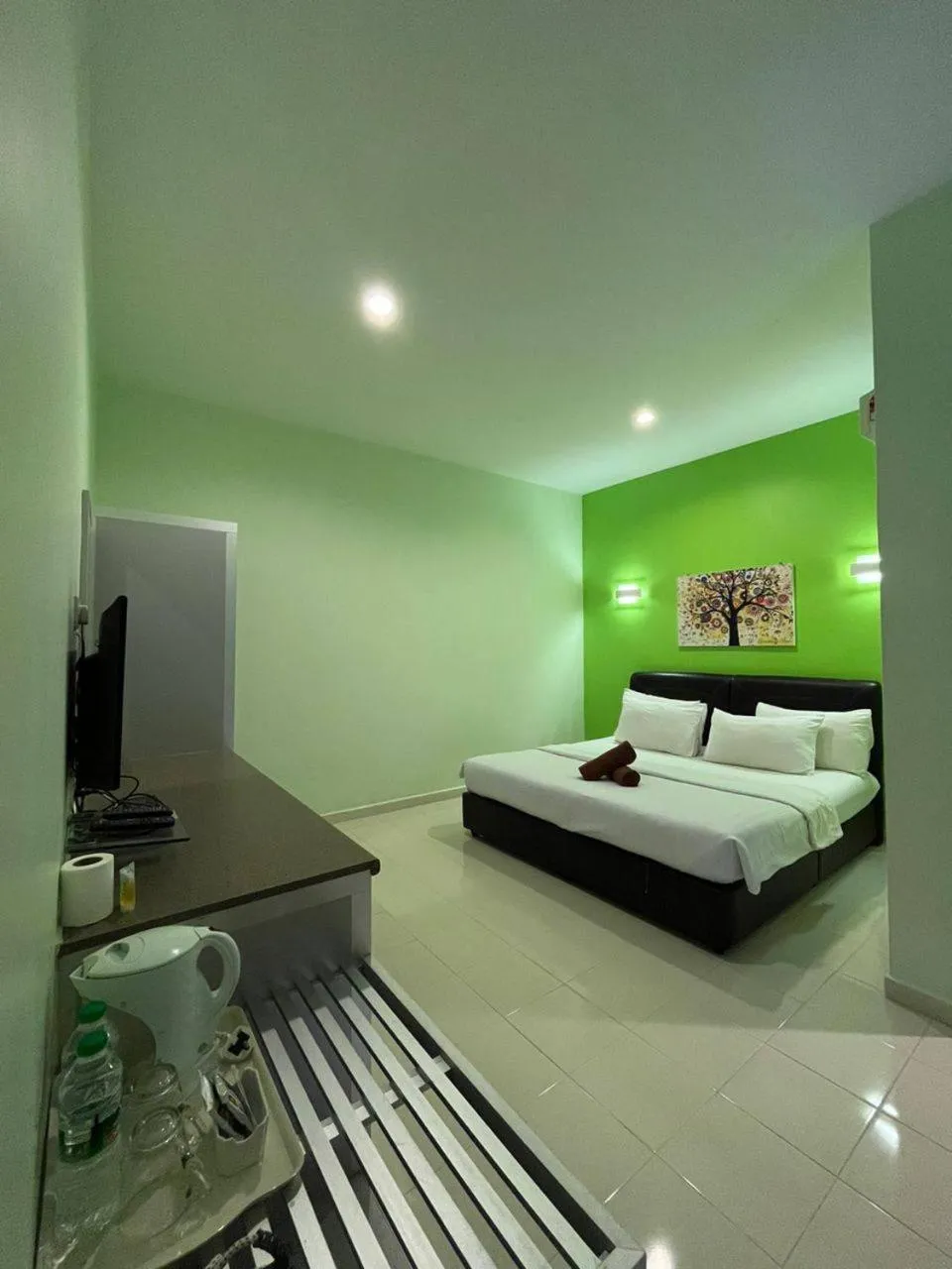 Bed in Sandy Beach Resort By Casa Loma