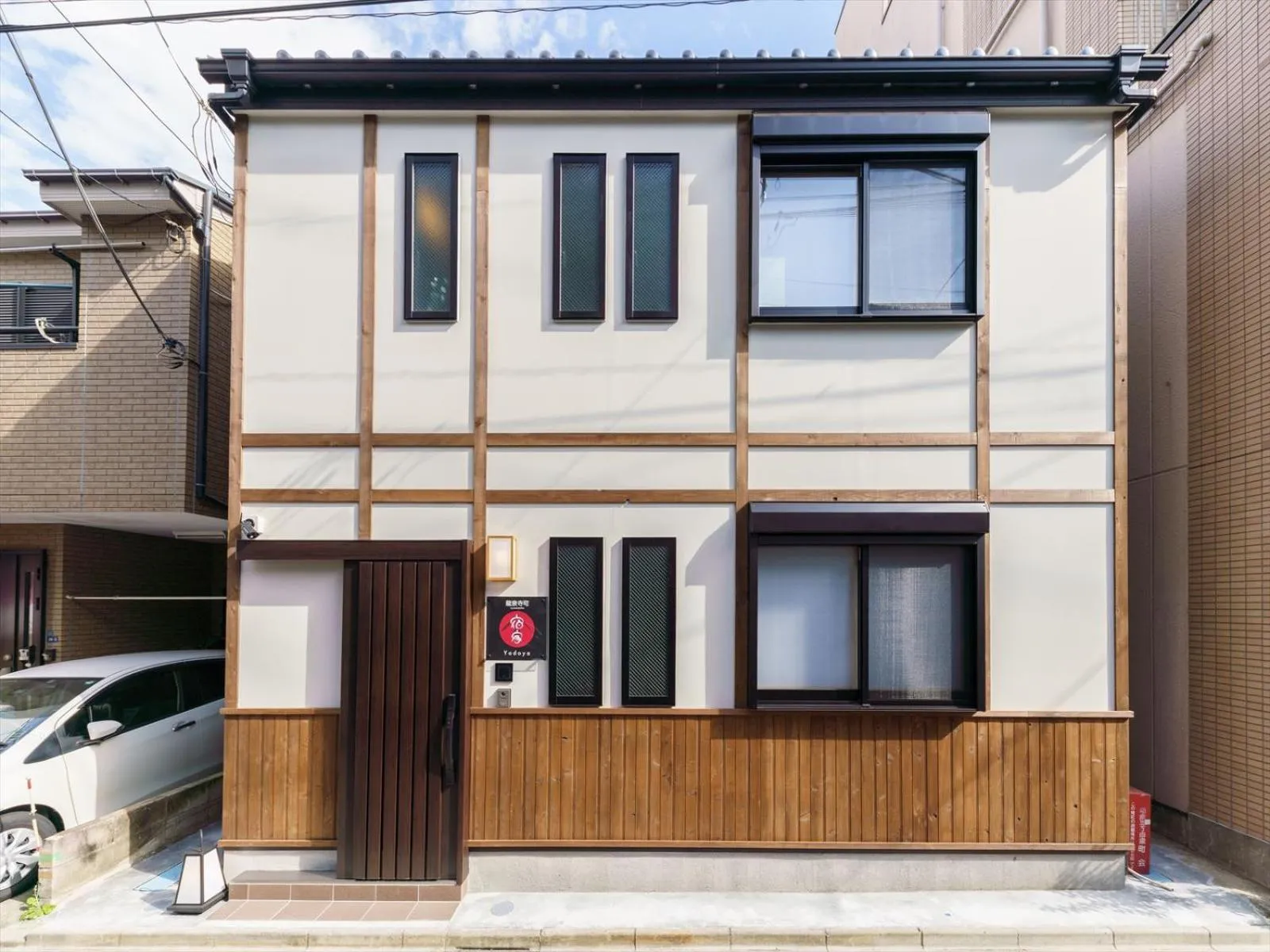 Facade/entrance in YADOYA Ryusenjicho