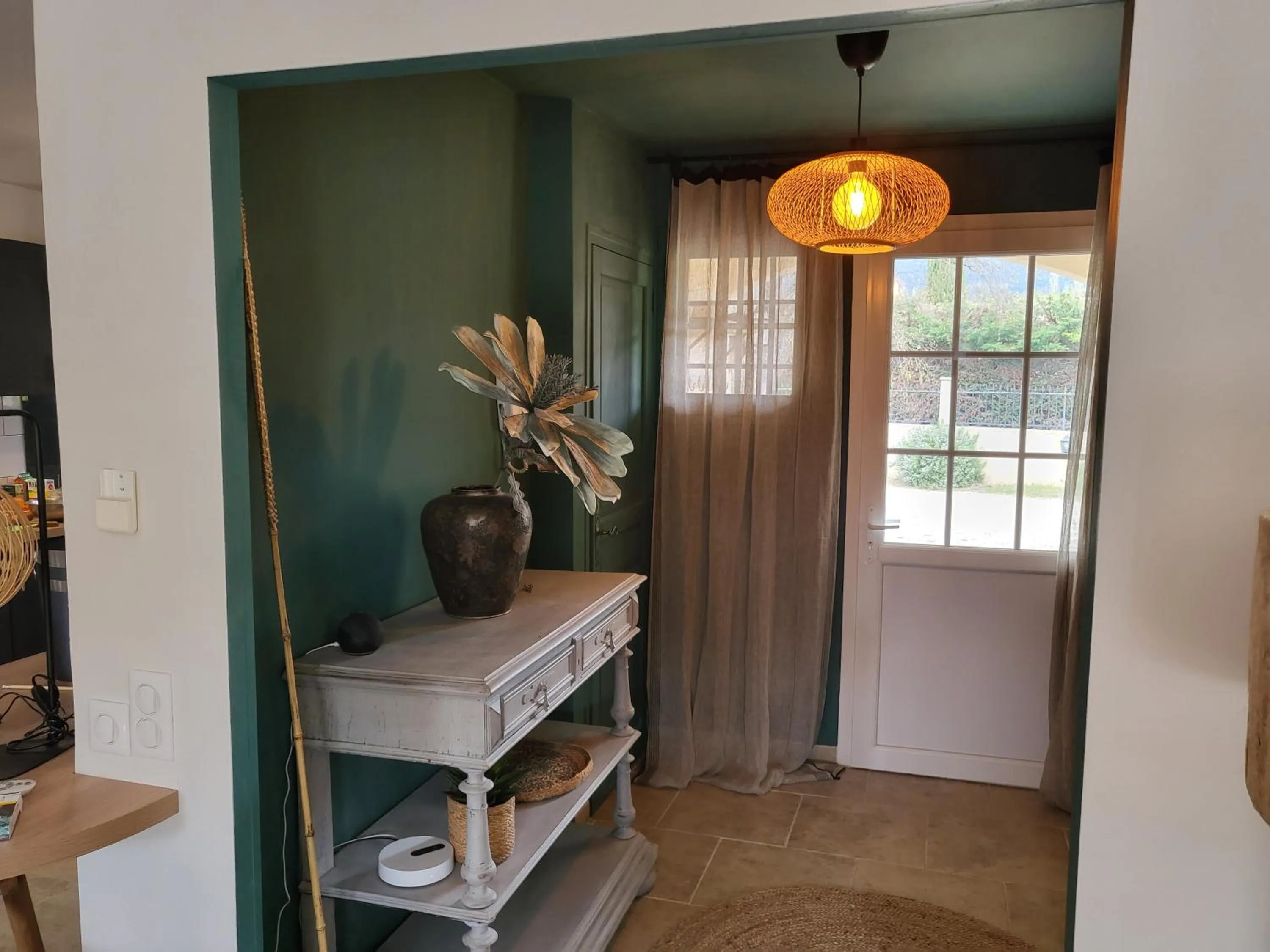 Facade/entrance in Hotel Bastide & SPA - Villa de Lourmarin