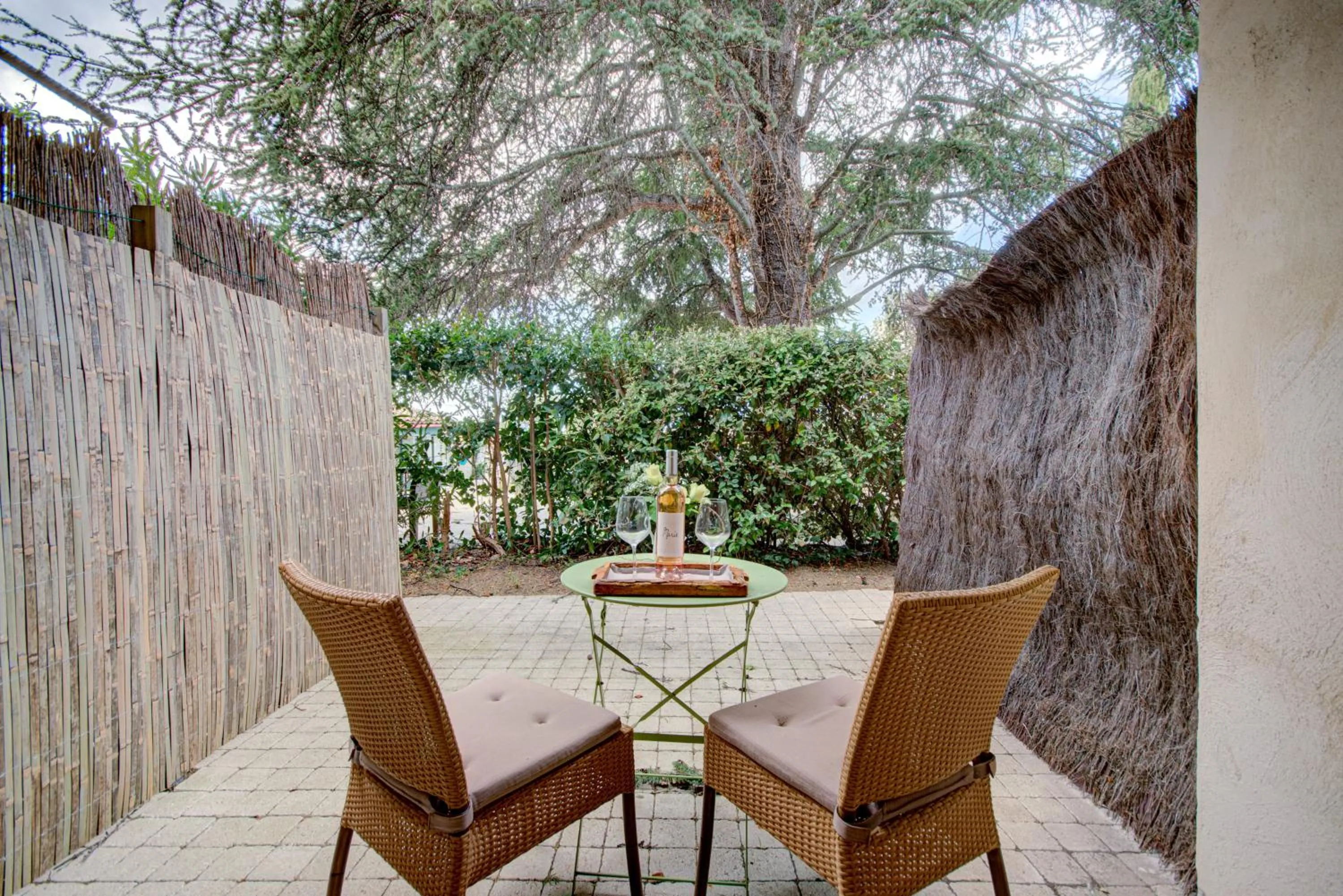 Patio in Hotel Bastide & SPA - Villa de Lourmarin