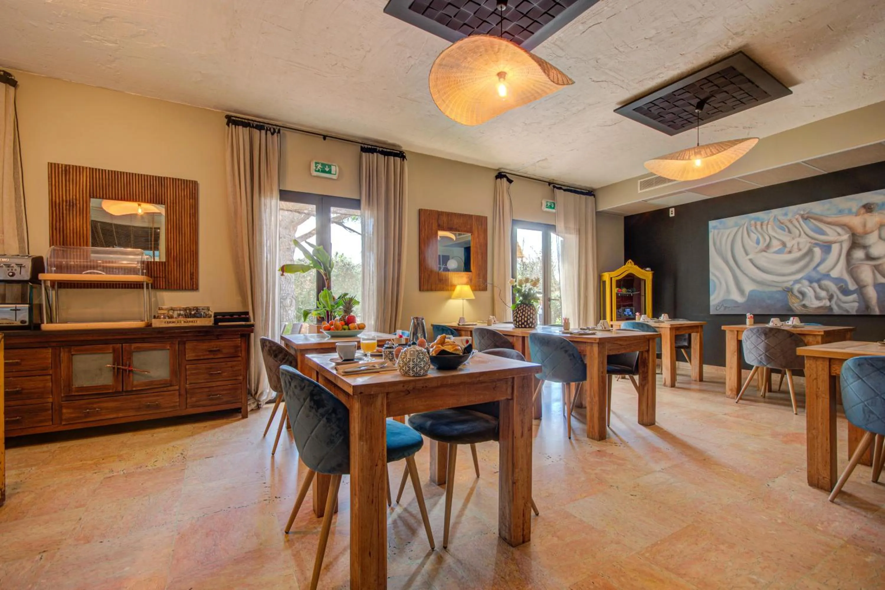 Breakfast in Hotel Bastide & SPA - Villa de Lourmarin