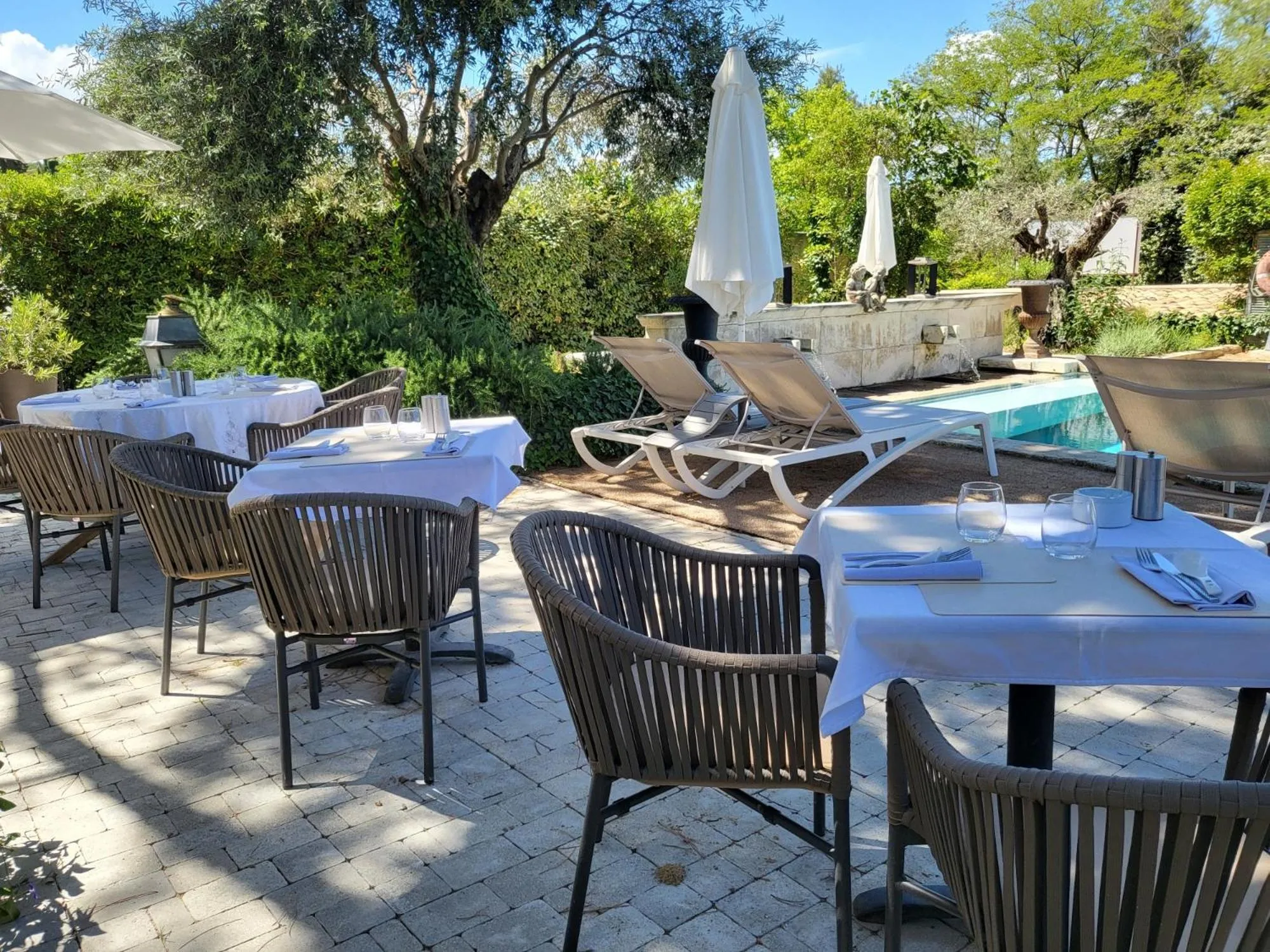 Restaurant/places to eat in Hotel Bastide & SPA - Villa de Lourmarin