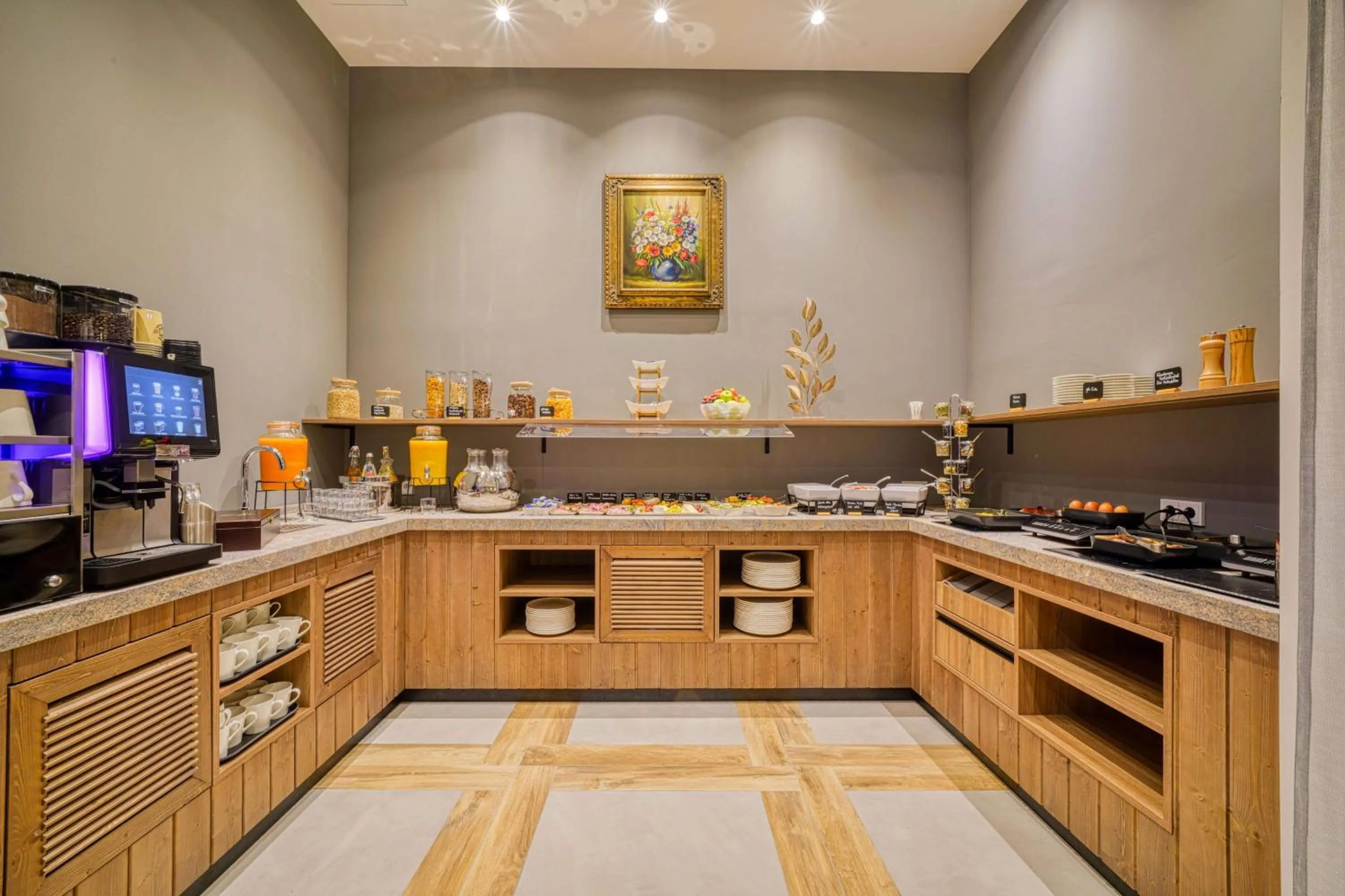 Restaurant/places to eat in Vienna House Easy by Wyndham Freiburg City