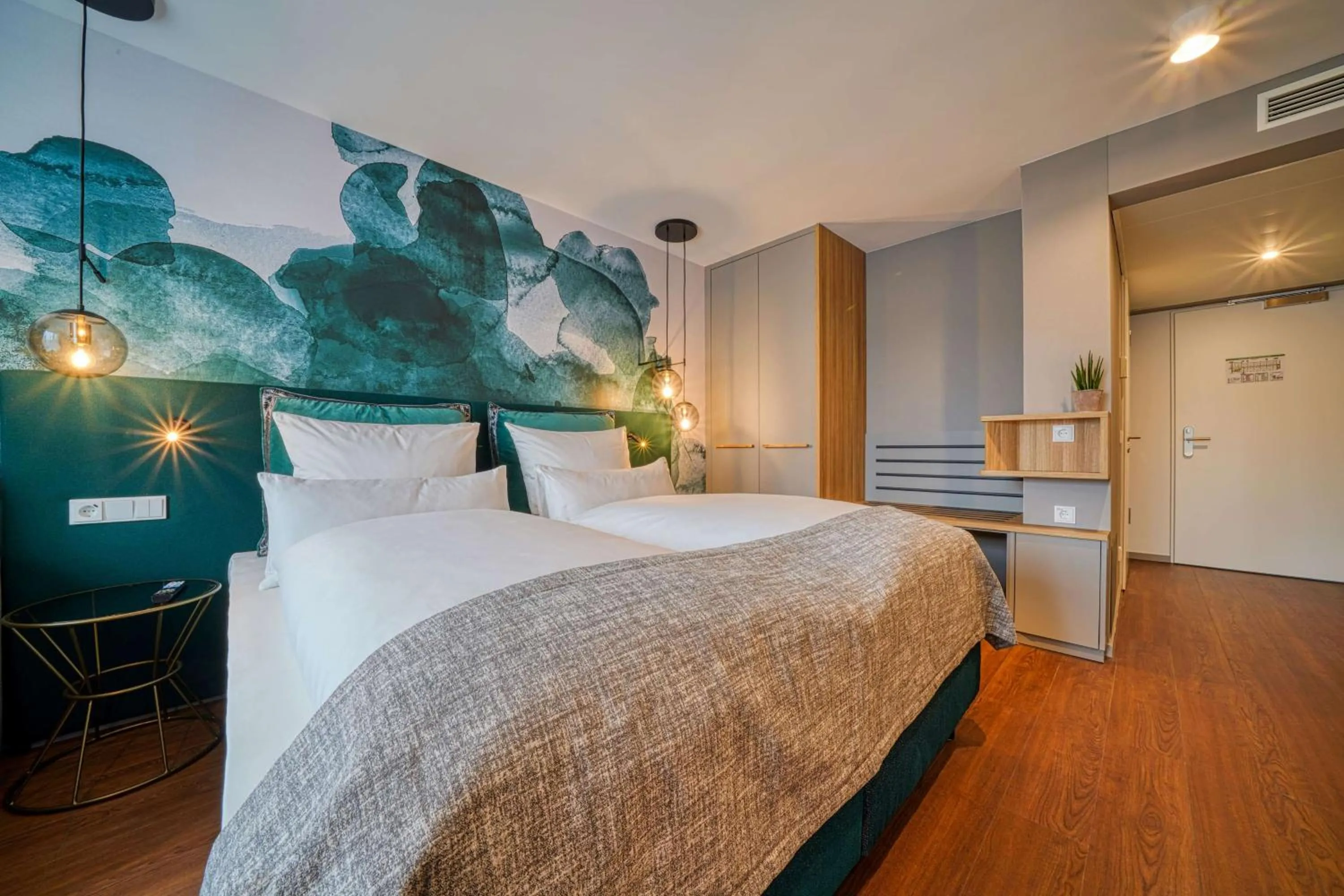 Photo of the whole room, Bed in Vienna House Easy by Wyndham Freiburg City