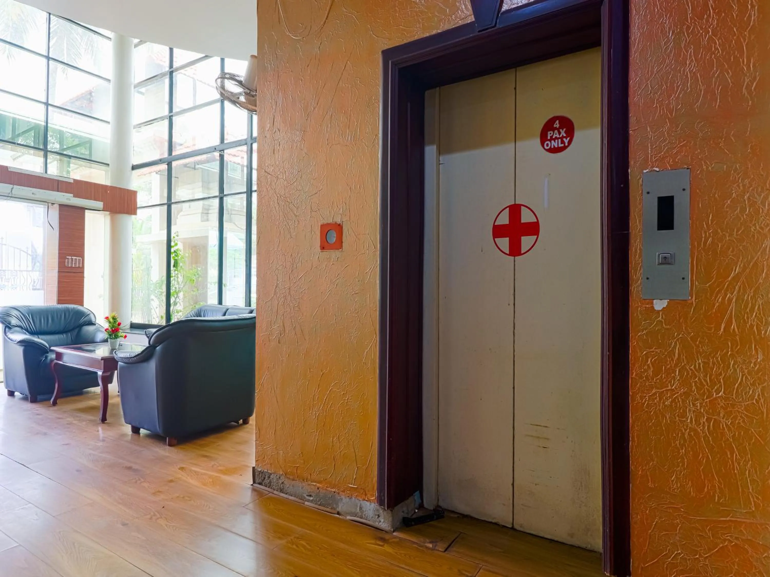 elevator in The Byke Puja Samudra