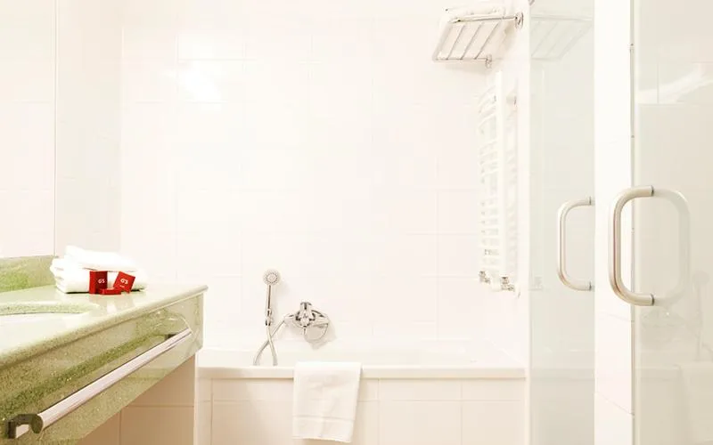 Bed in The Gerald's Hotel