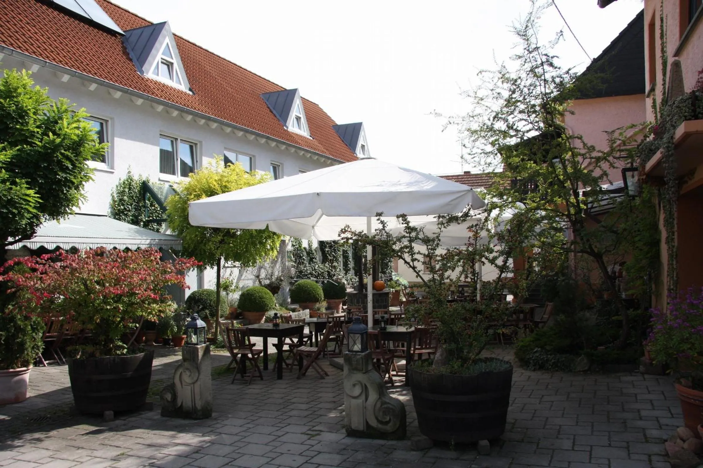Patio in Hotel Gasthof Grüner Wald
