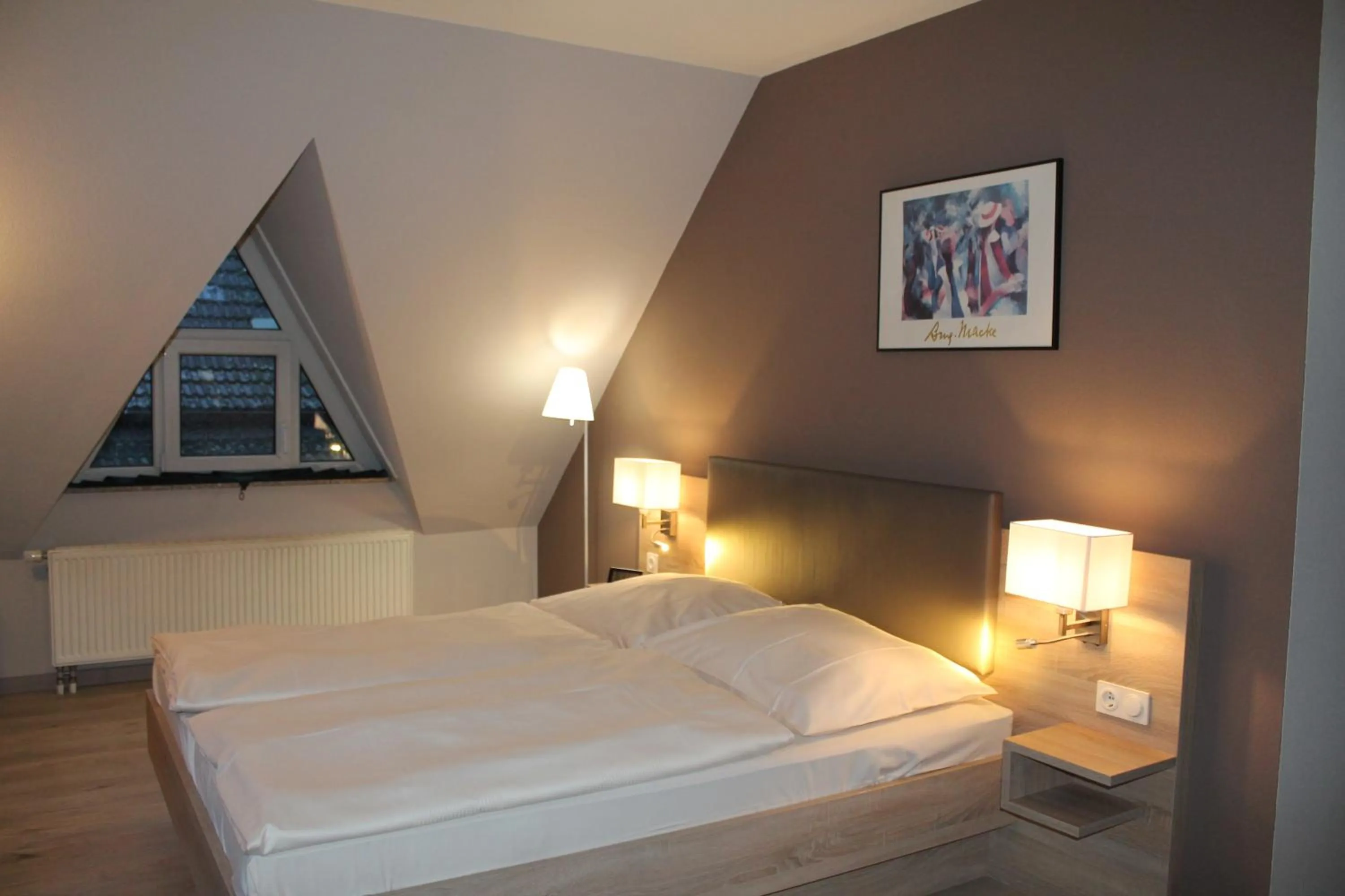 Bedroom, Bed in Hotel Gasthof Grüner Wald