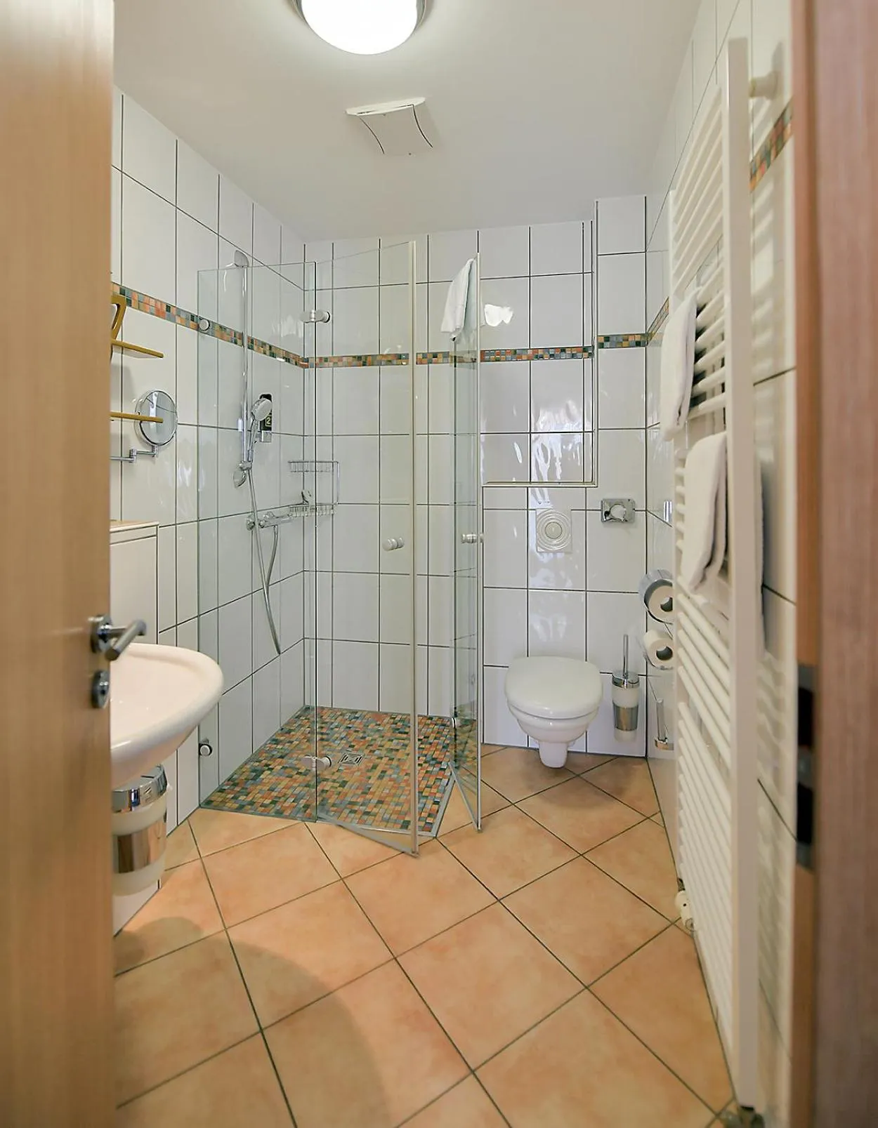 Bathroom in Chalet Raabe