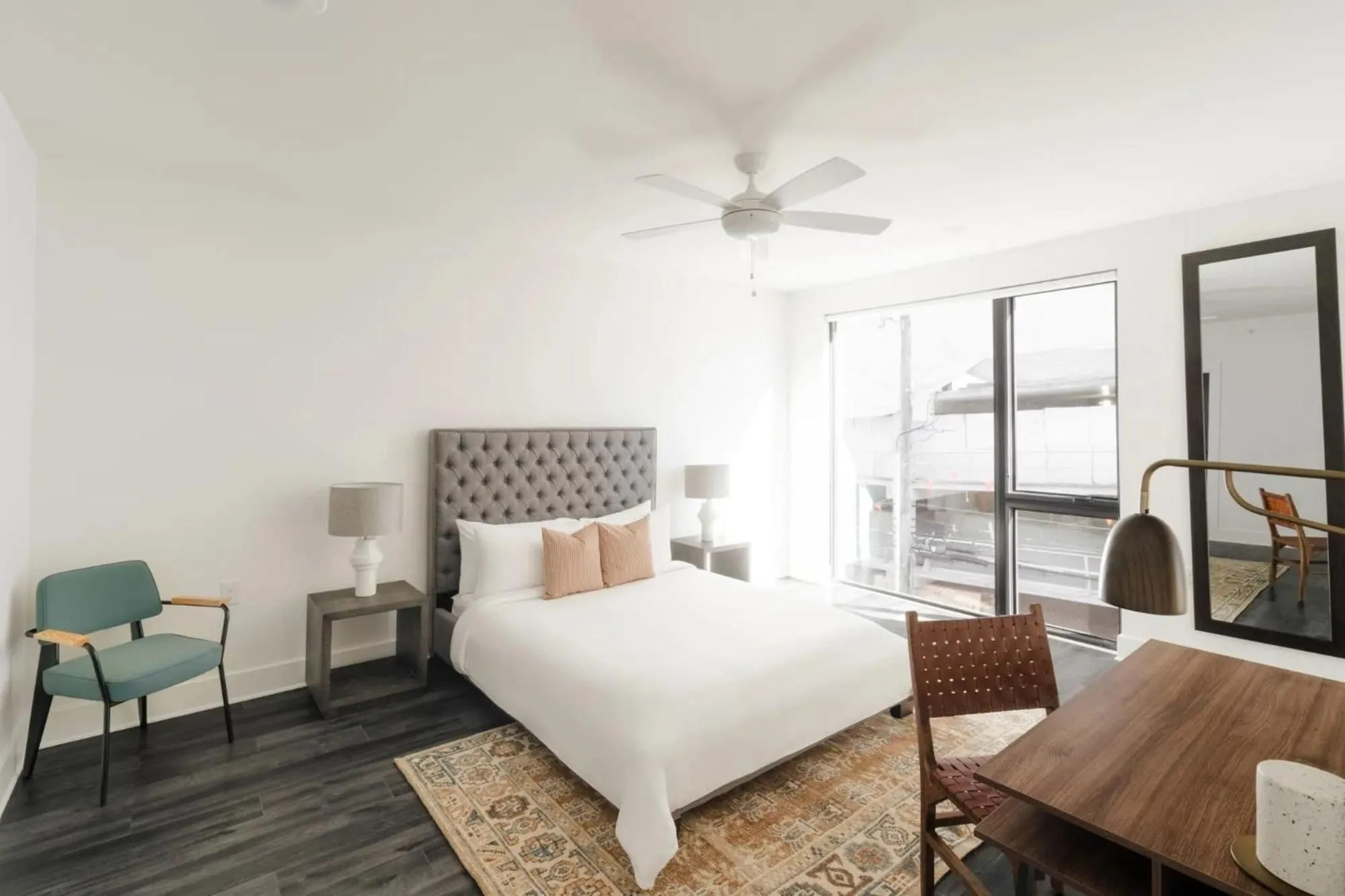 Other, Bed in Sonder The High Note