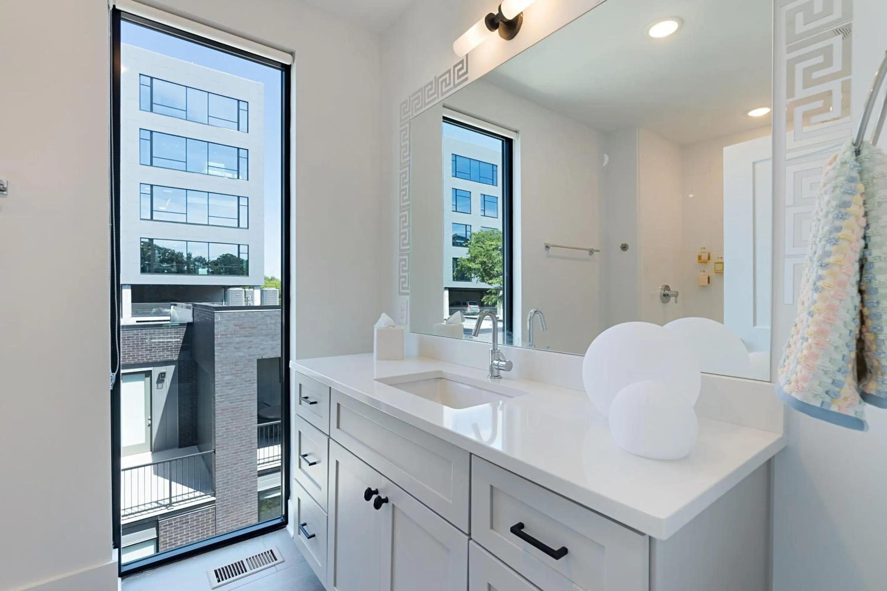 Other in The Grove 4 by AvantStay Ideal Music Location