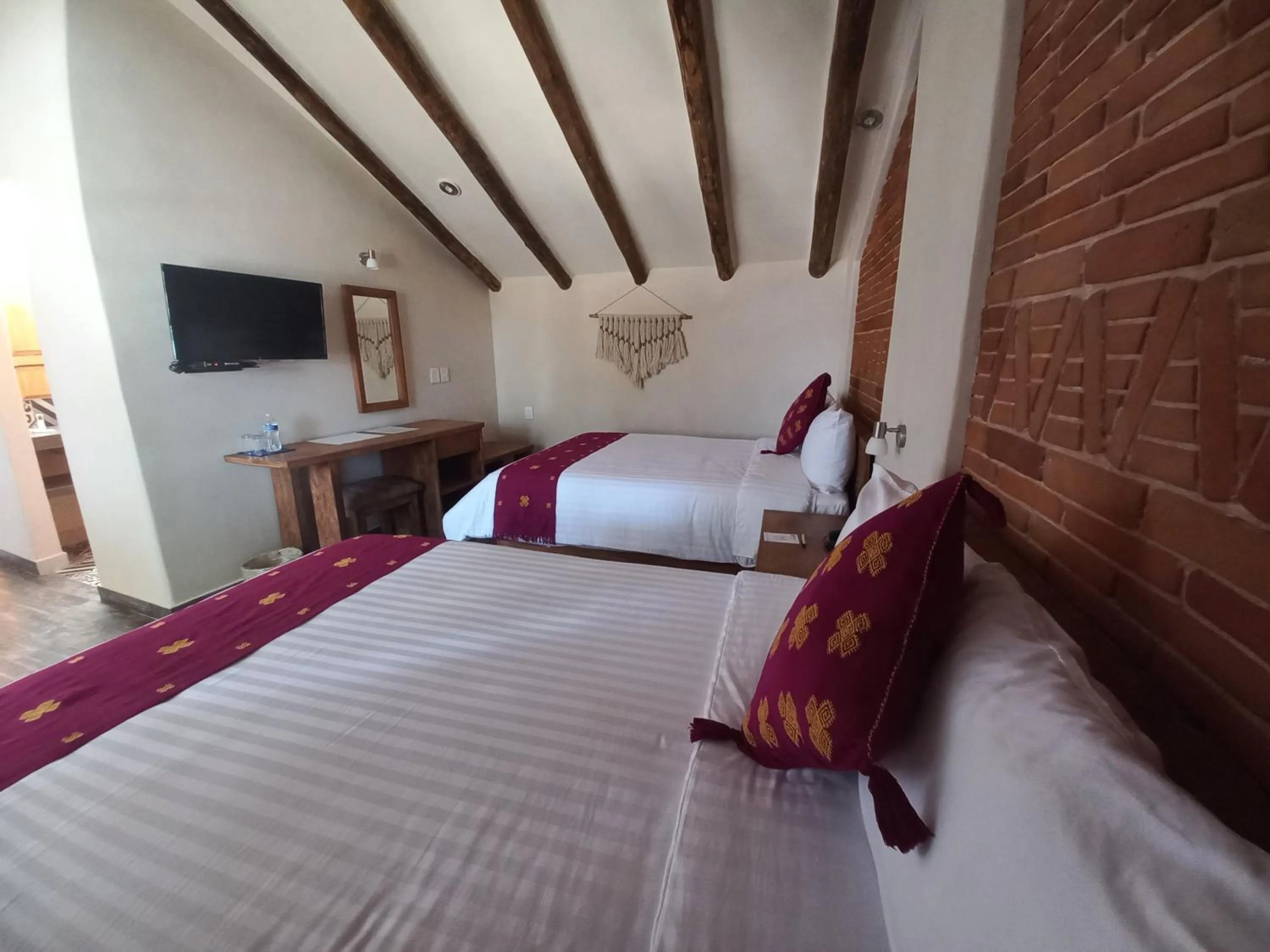 Photo of the whole room, Bed in Hotel Junvay