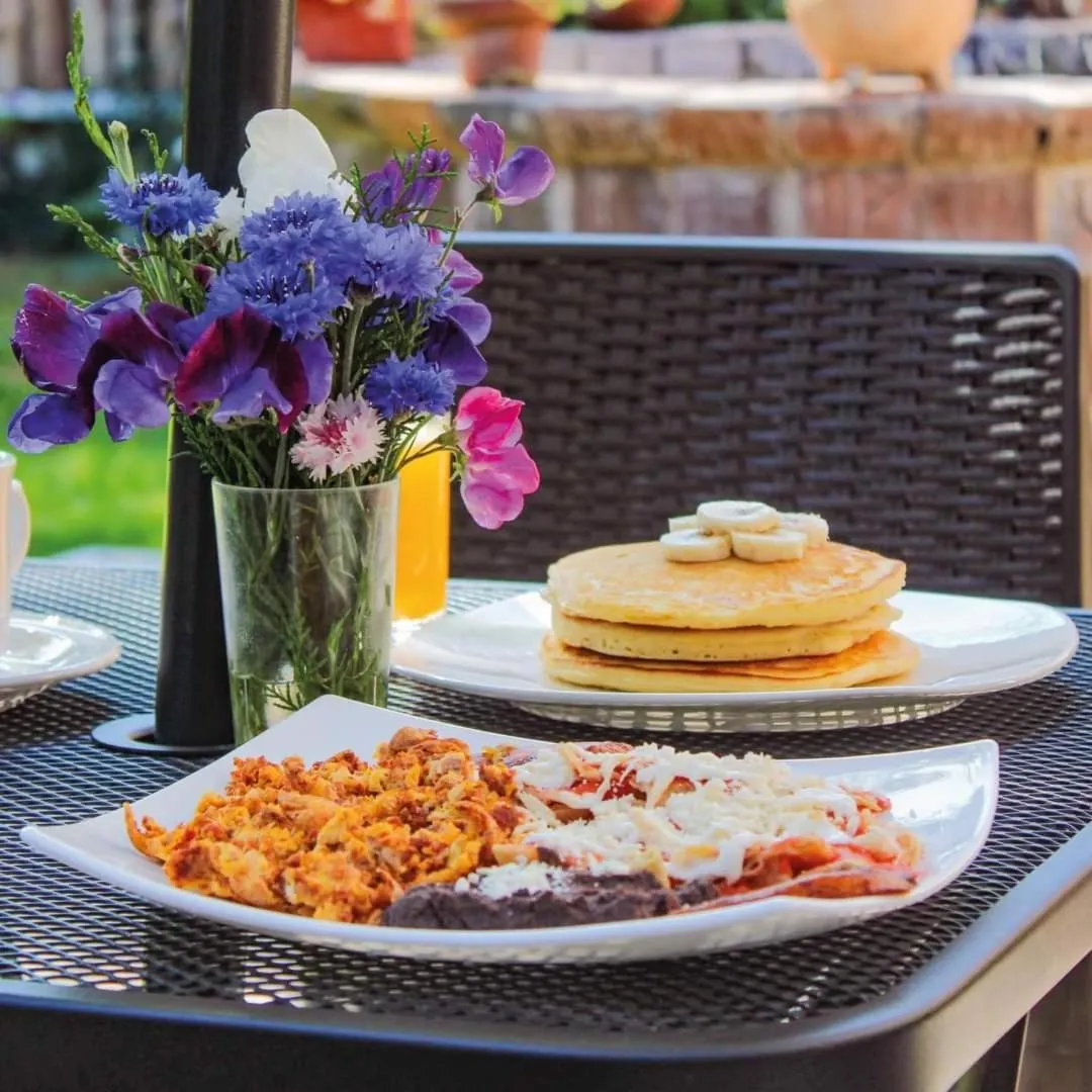 Breakfast in Hotel Junvay