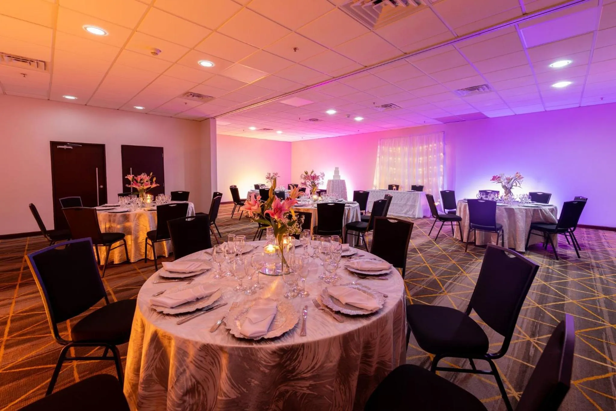 Meeting/conference room in Holiday Inn Ponce & El Tropical Casino by IHG