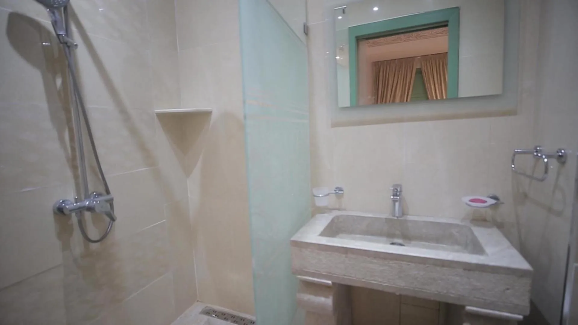 Bathroom in Dar Hammamet Guest House & Hammam