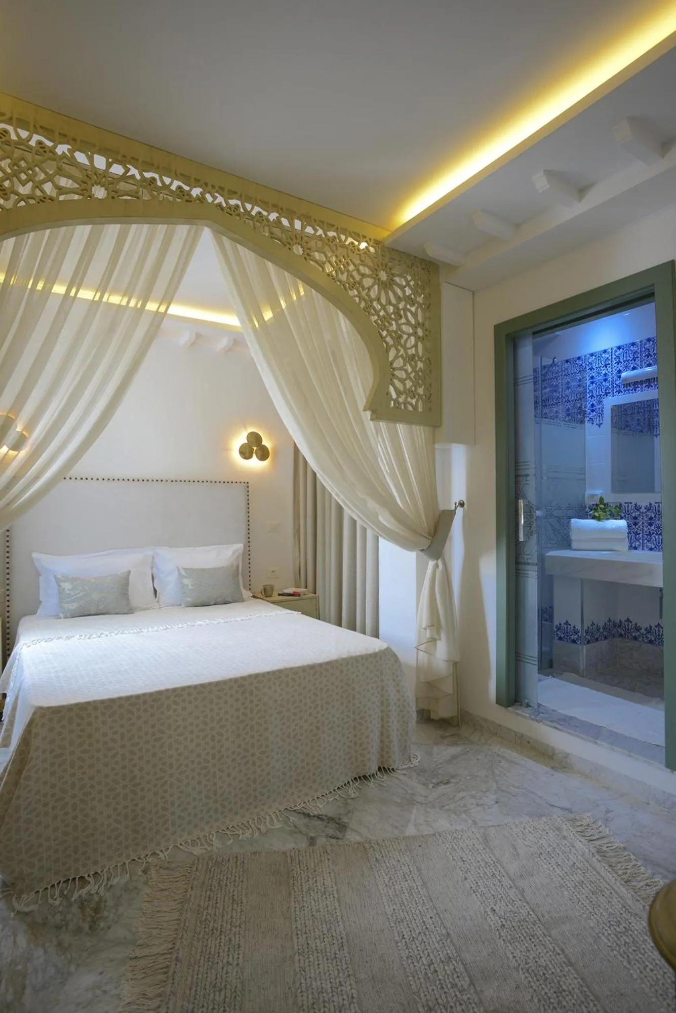 Bed in Dar Hammamet Guest House & Hammam