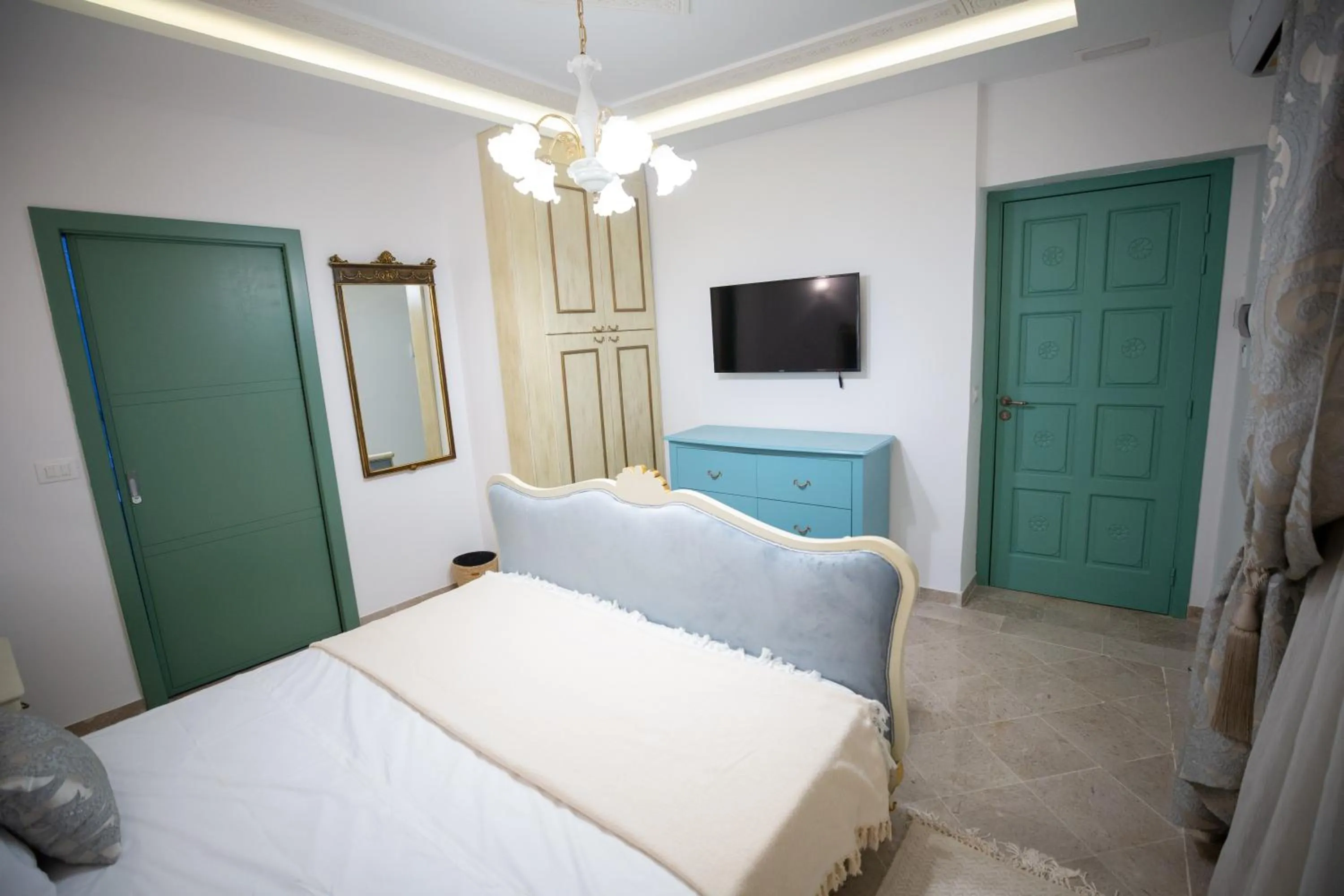 TV and multimedia, Bed in Dar Hammamet Guest House & Hammam