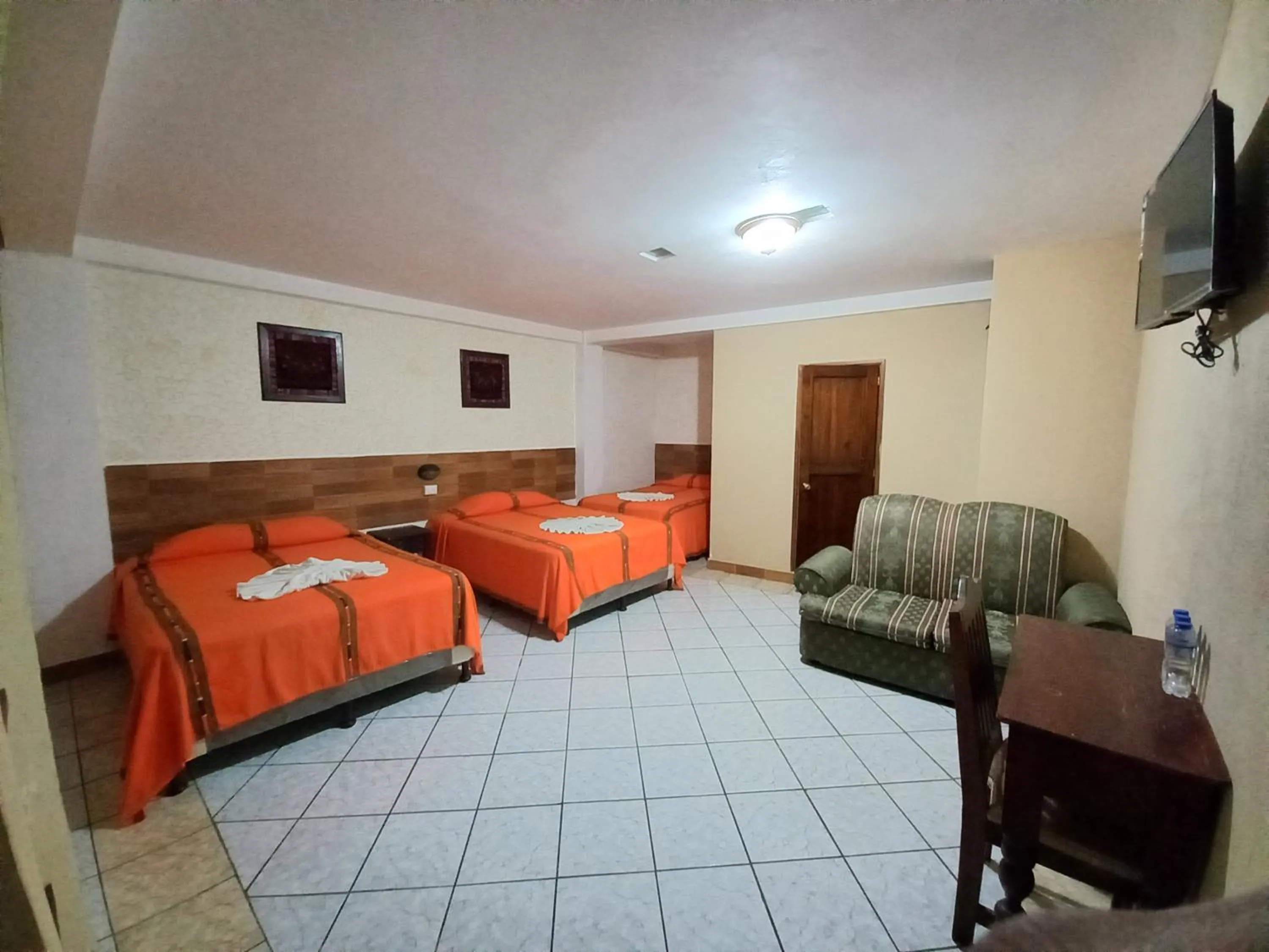 Family, Bed in Hotel Nakbé Atitlán