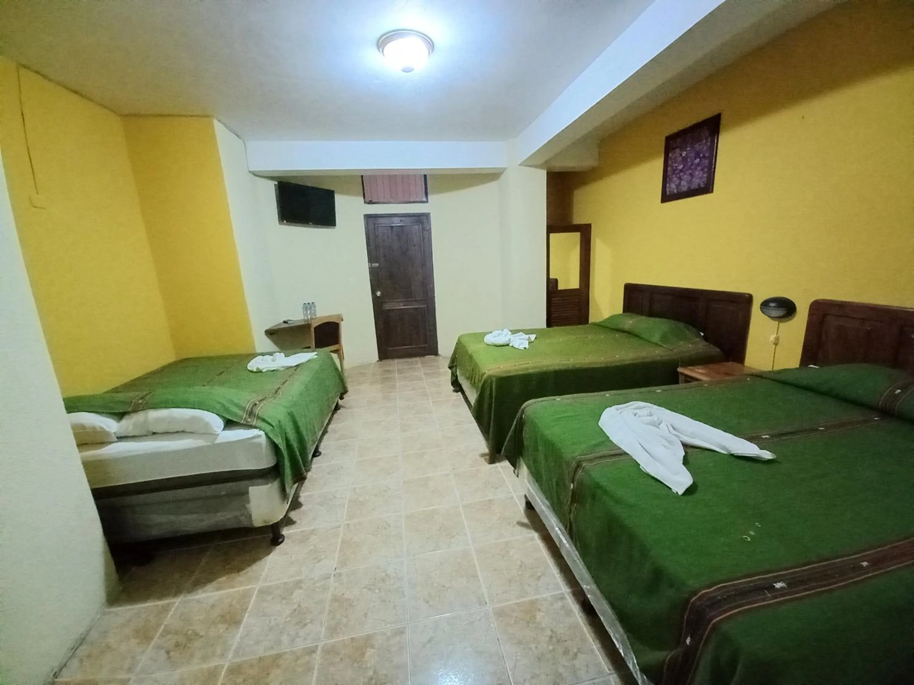 Family, Bed in Hotel Nakbé Atitlán
