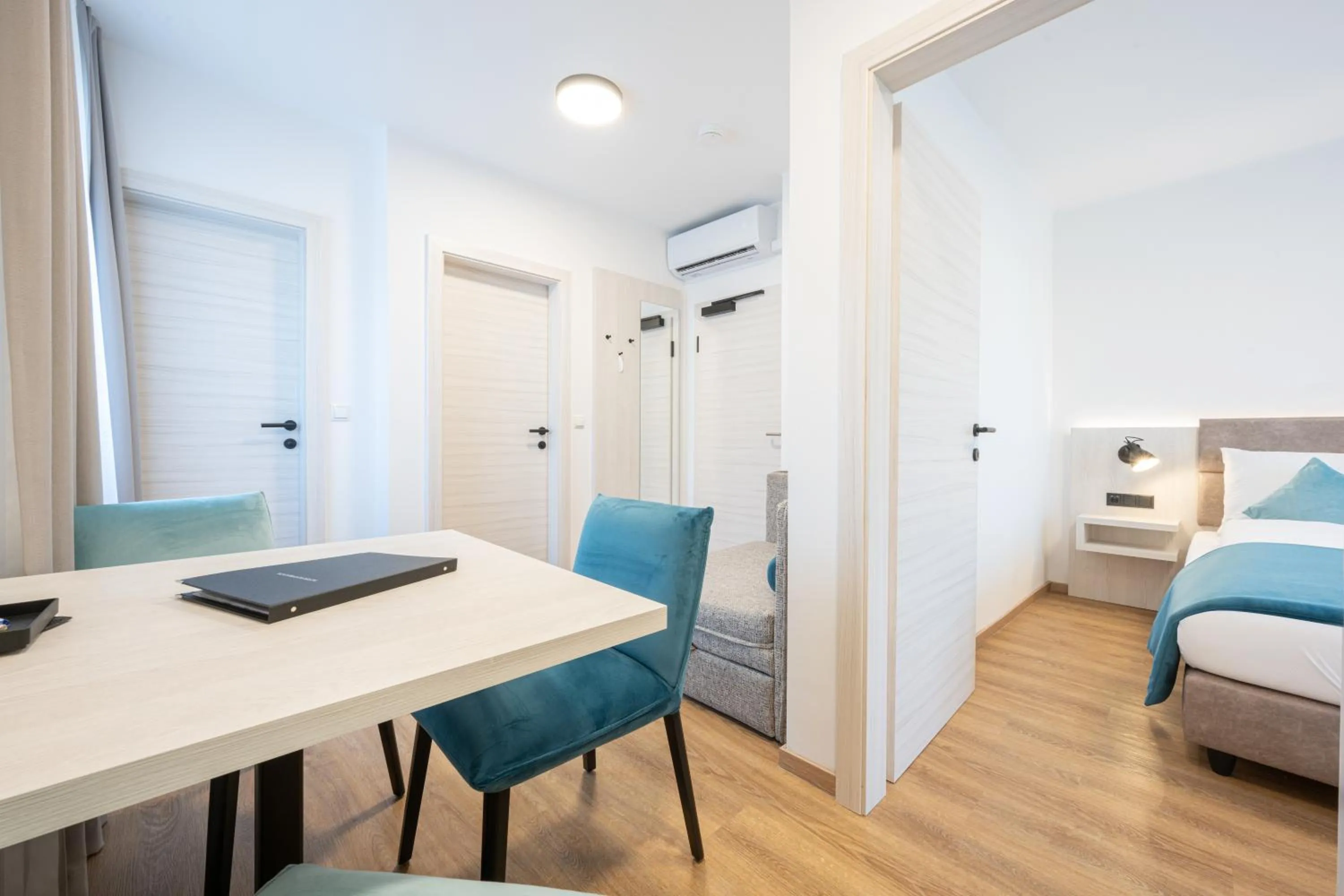 Deluxe Suite in Hotel Villa Flora