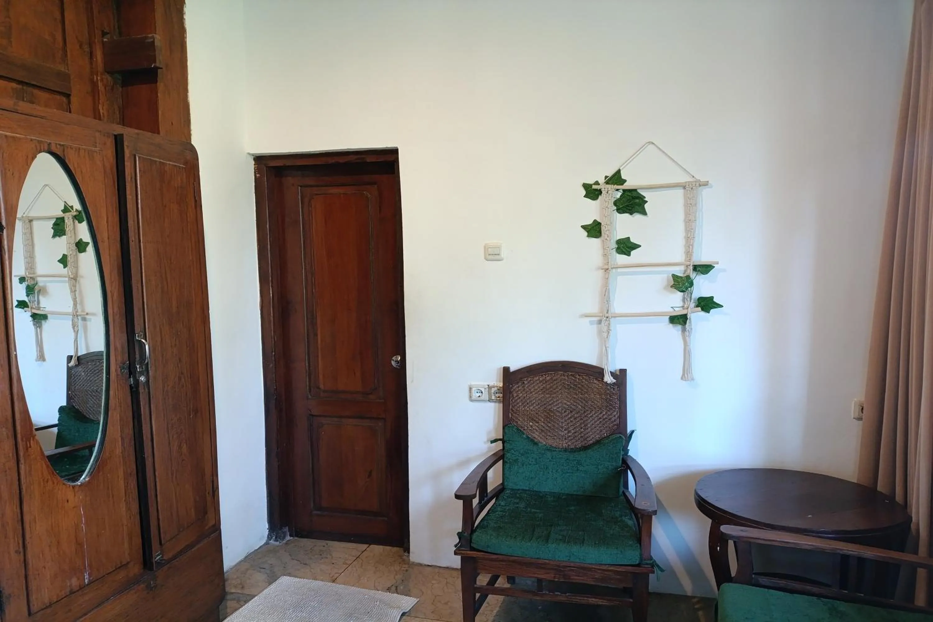 Seating area in Mendulang by Belza