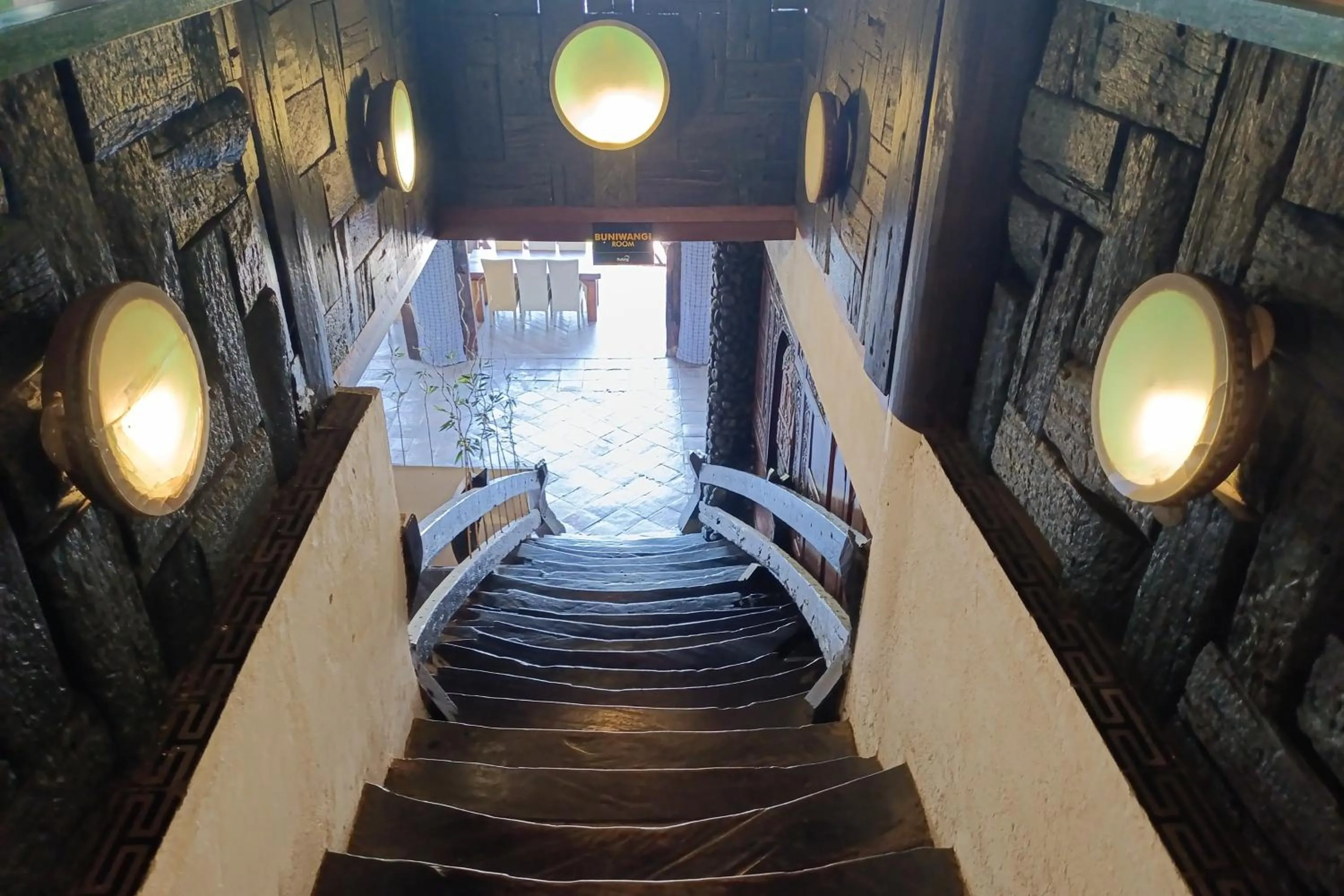 Property building in Mendulang by Belza