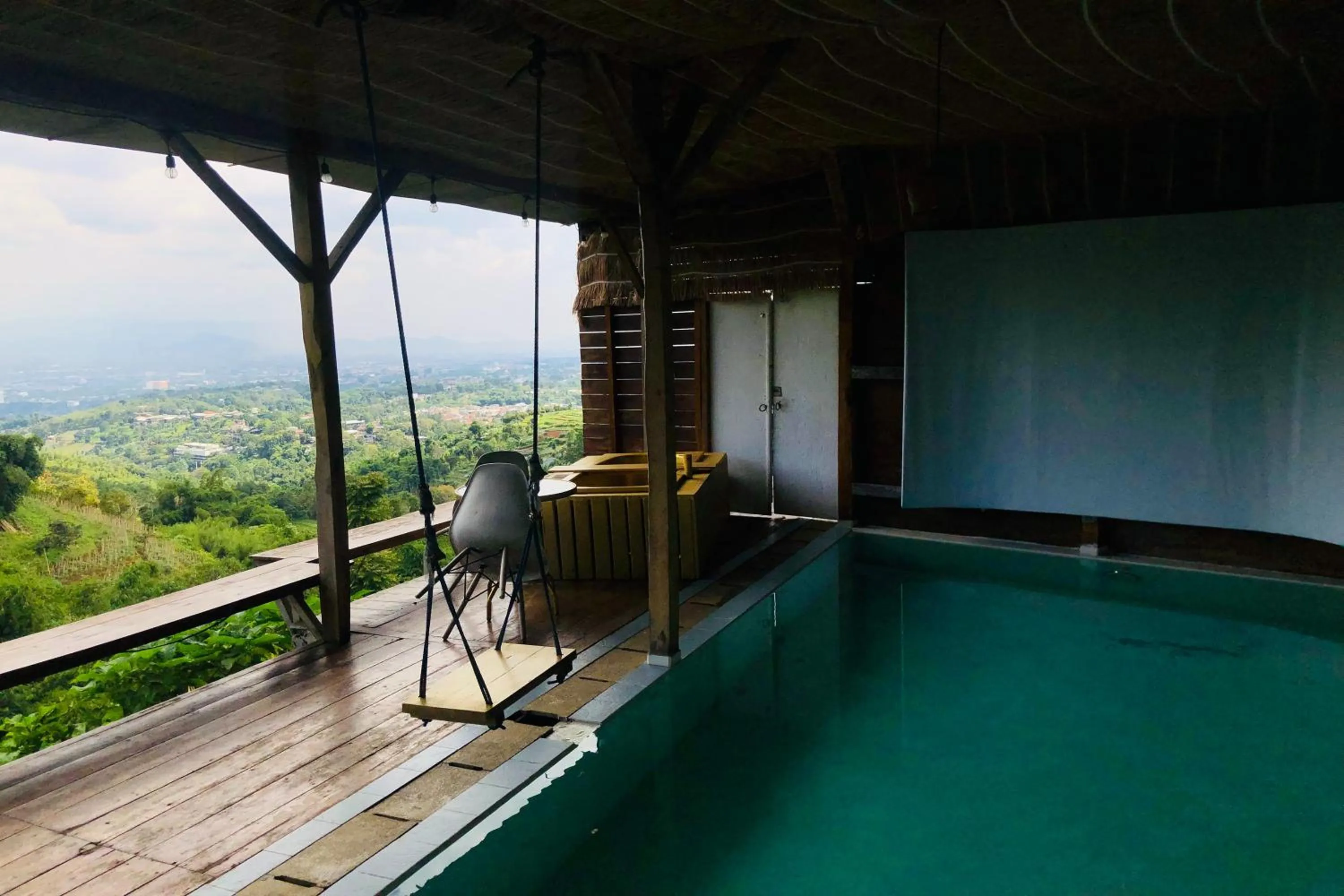 Swimming pool in Mendulang by Belza