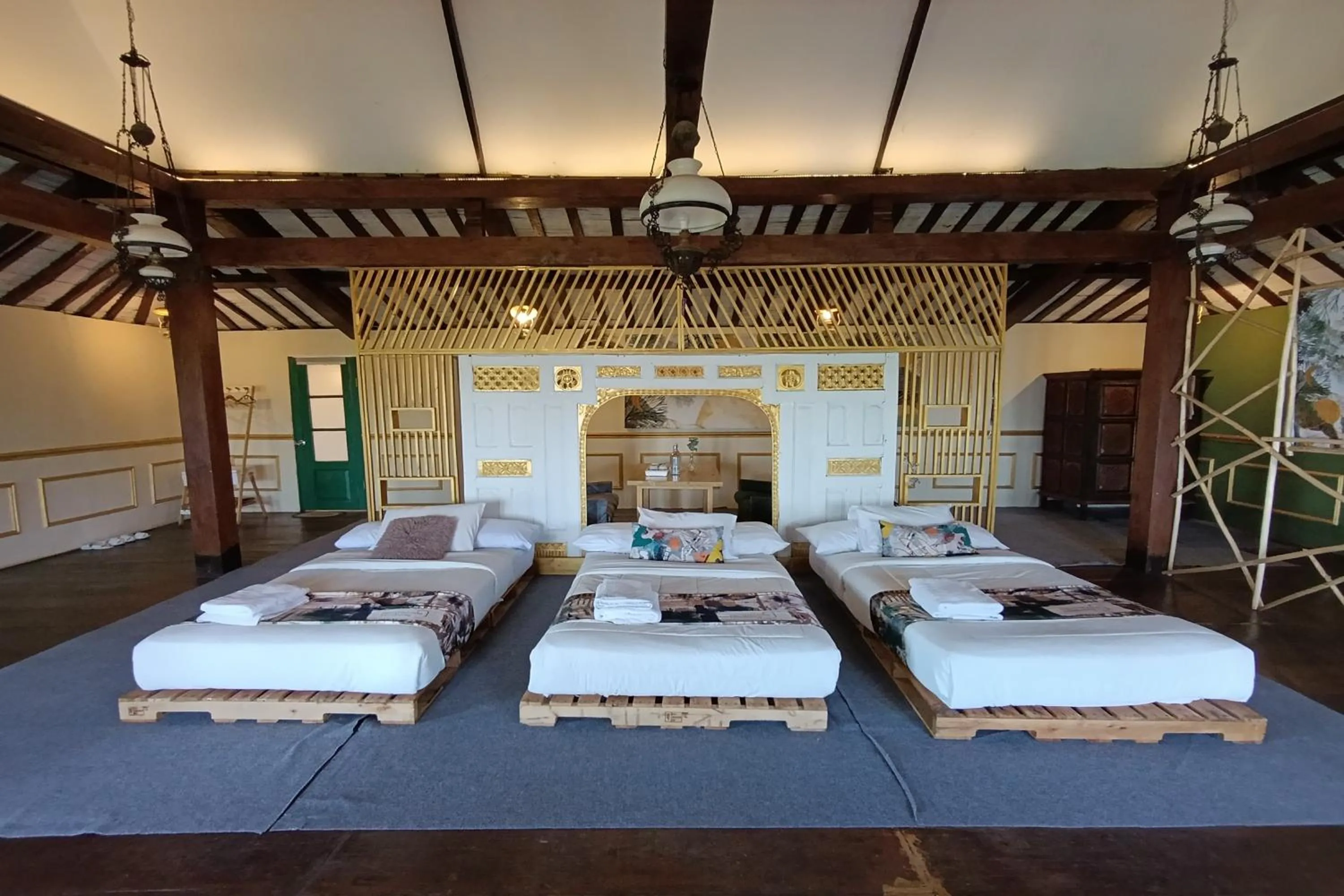 Bed in Mendulang by Belza