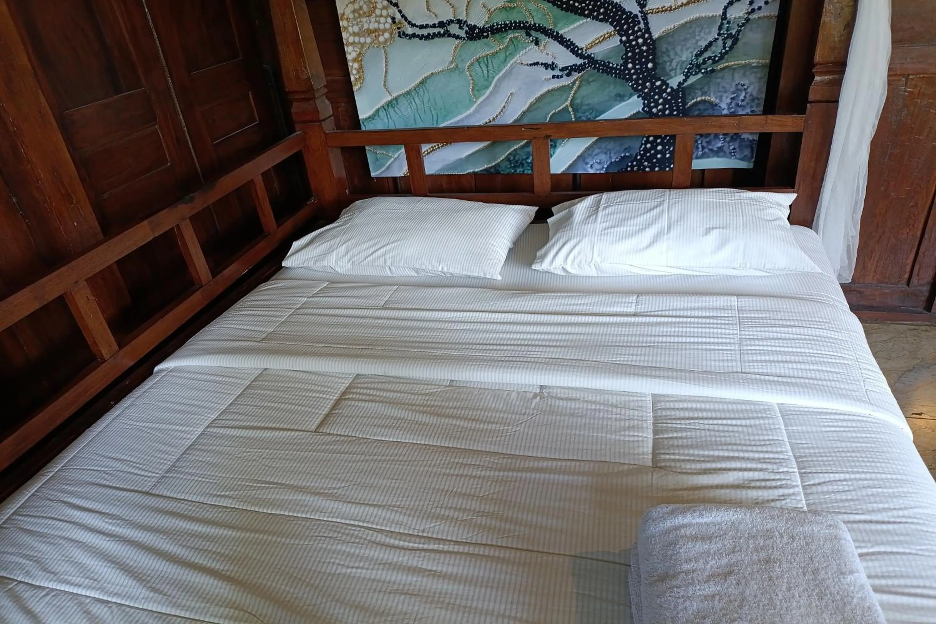 Bed in Mendulang by Belza