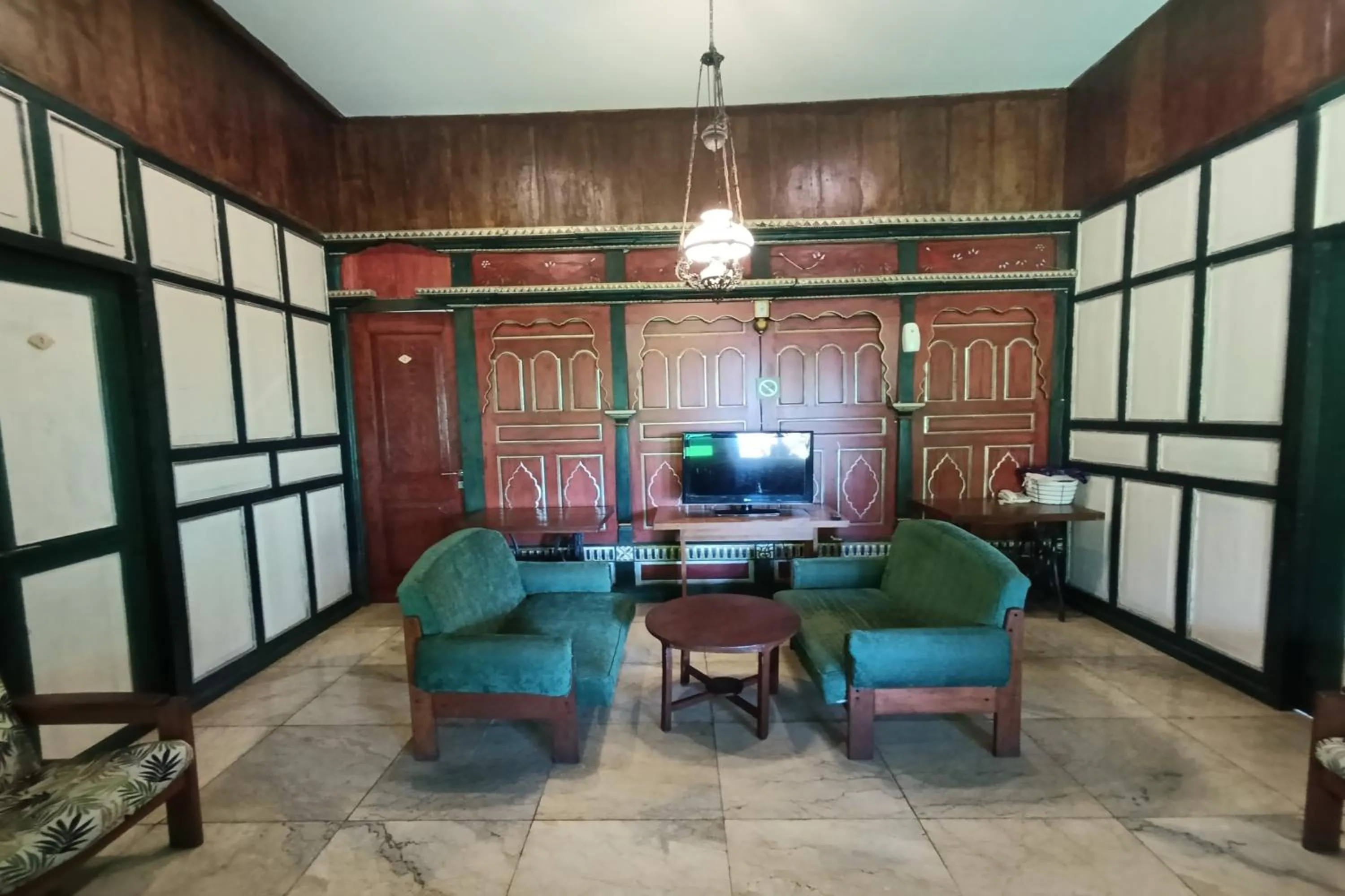 TV and multimedia in Mendulang by Belza