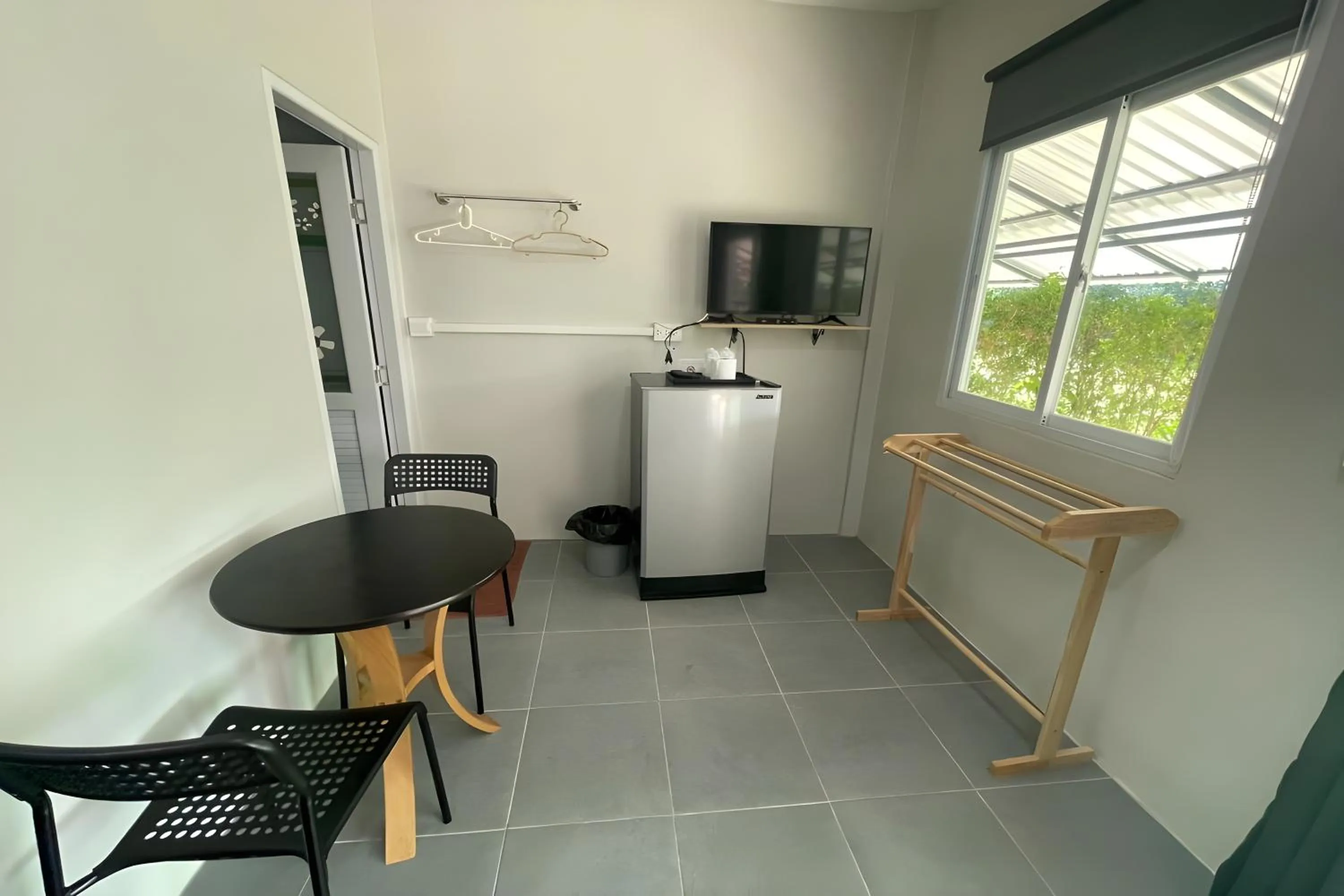 Dining area in Davy Cottage Phuket