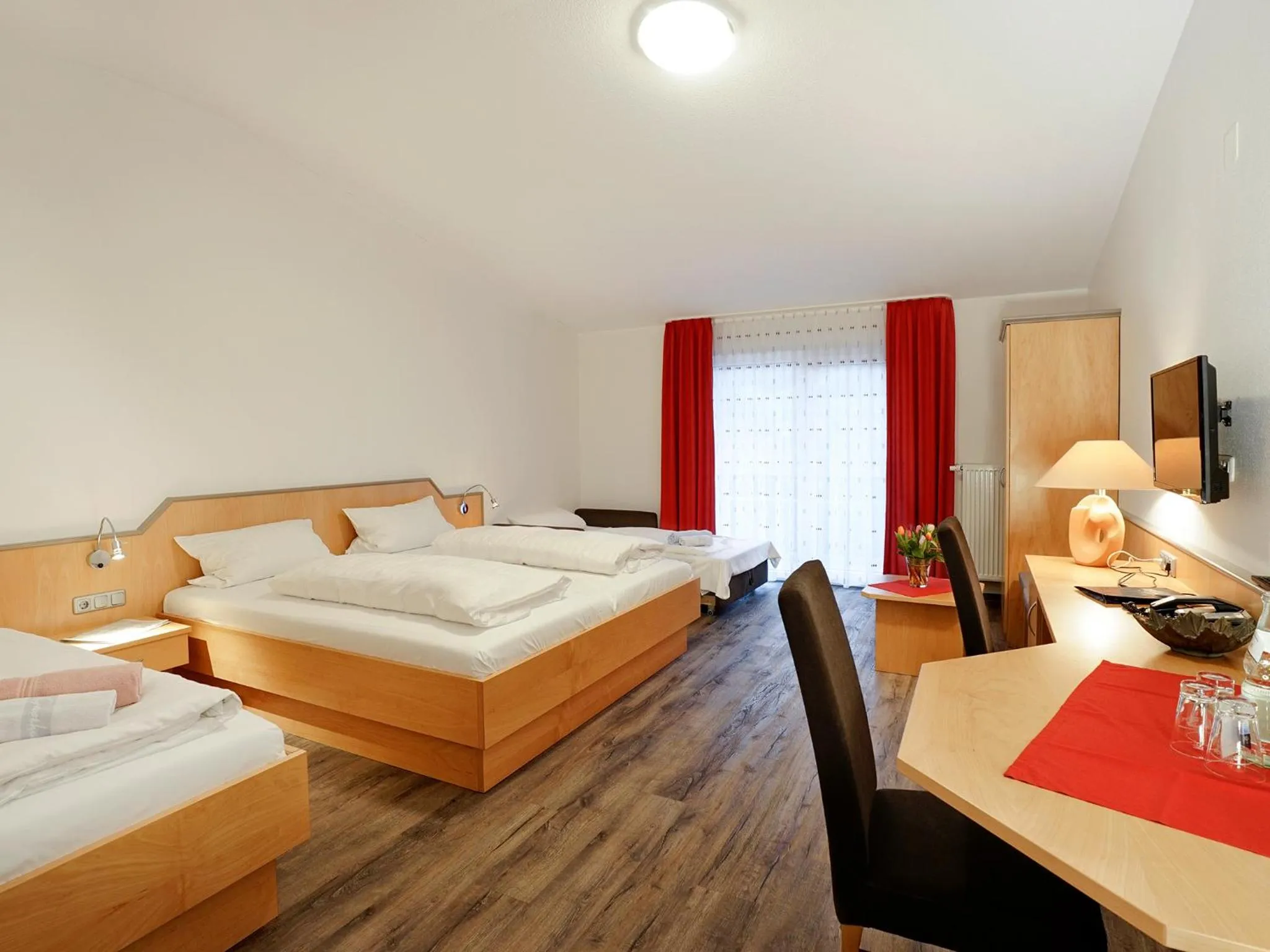 Photo of the whole room, Bed in Hotel Gasthof zum Biber