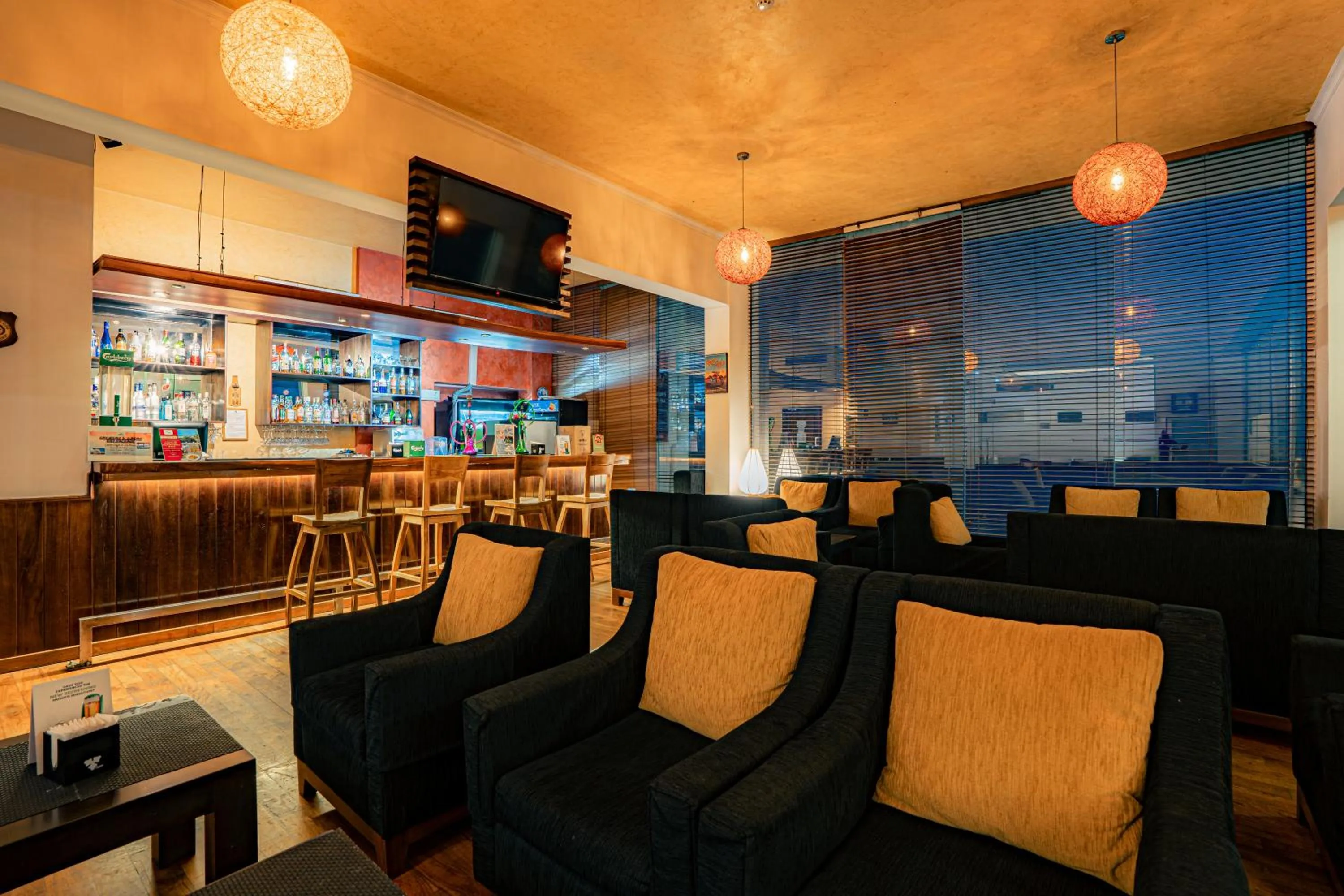 Communal lounge/ TV room in Mirage Colombo