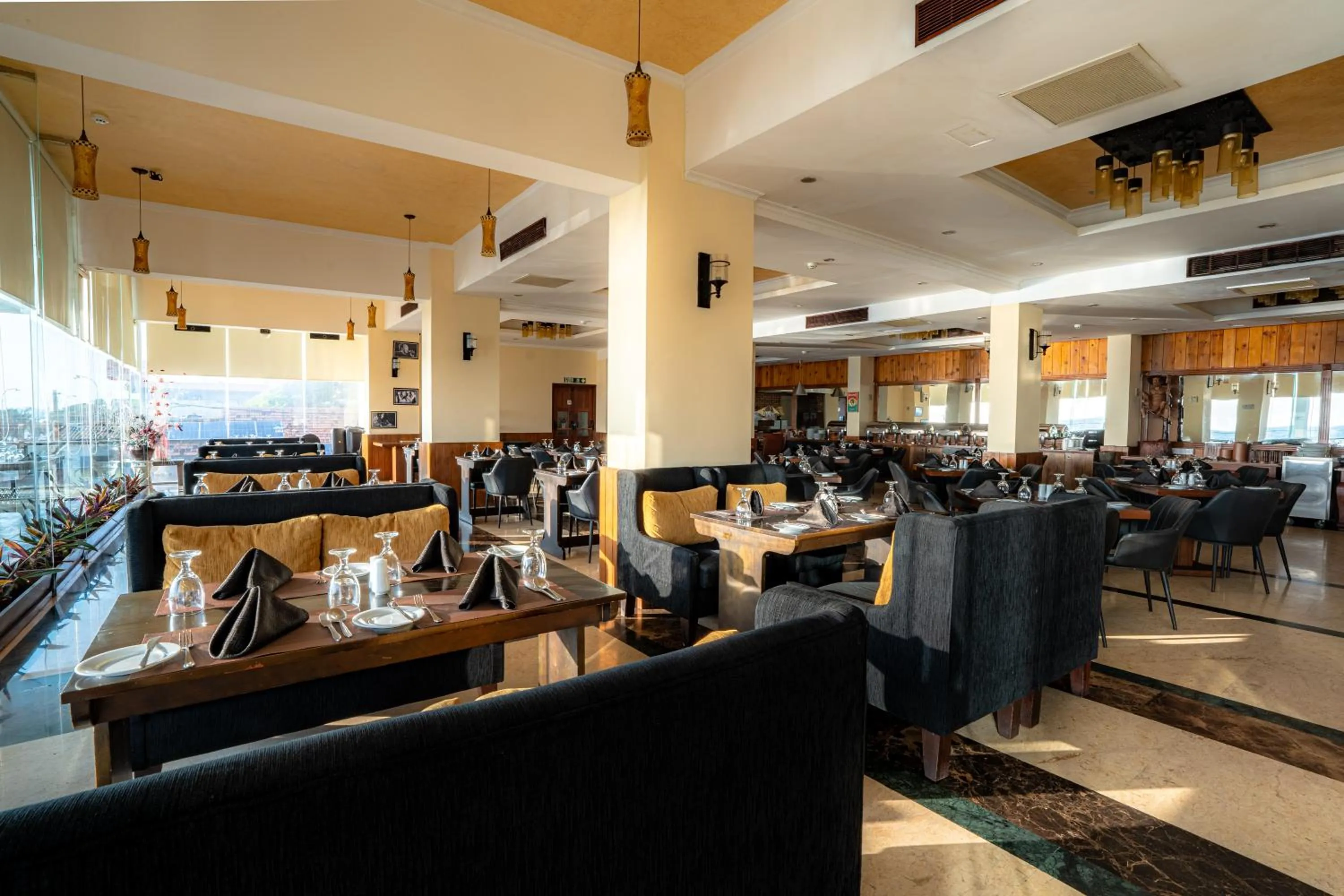 Restaurant/places to eat in Mirage Colombo
