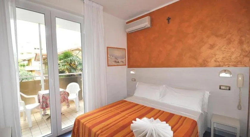 Bed in HOTEL TRE ROSE